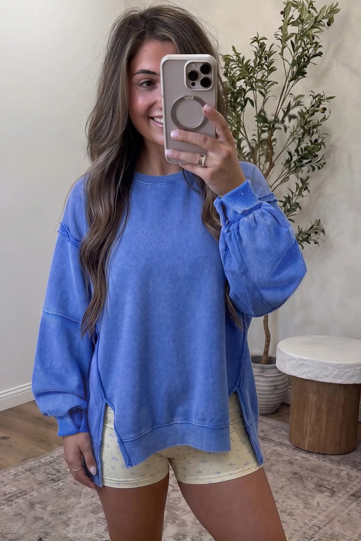 Mineral Wash Split Hem Loose Tunic Sweatshirt – Light Blue