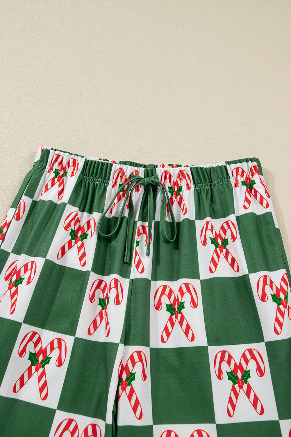 Green Holly Jolly Checkered Pattern Pyjama Set - eAura