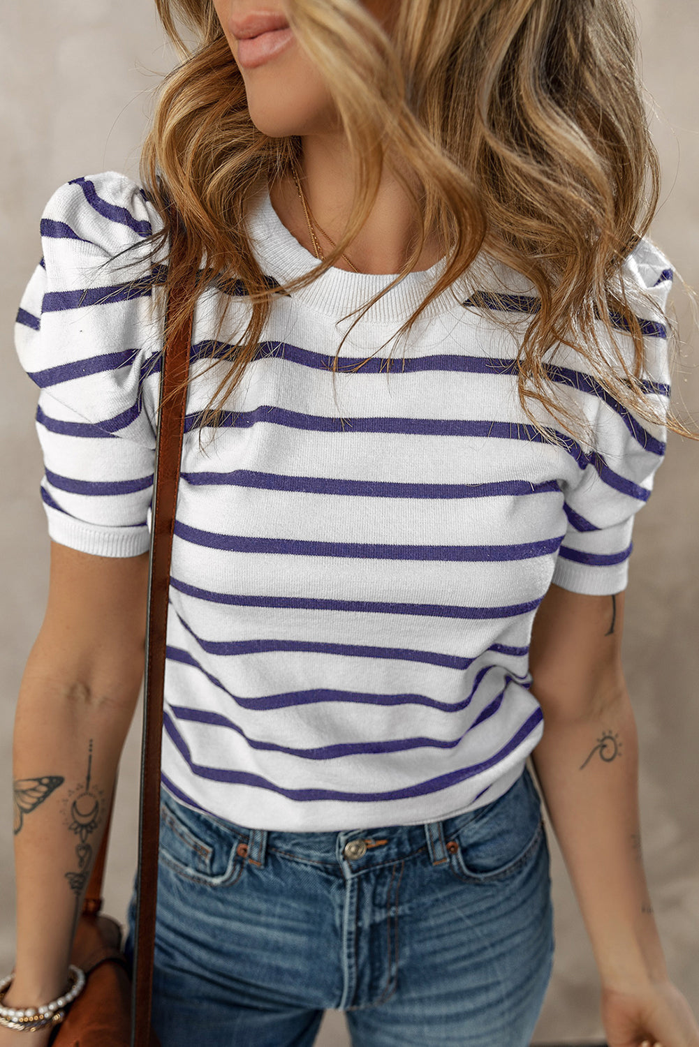 Ribbed Trim Round Neck Bubble Sleeve Knitted Top eAura