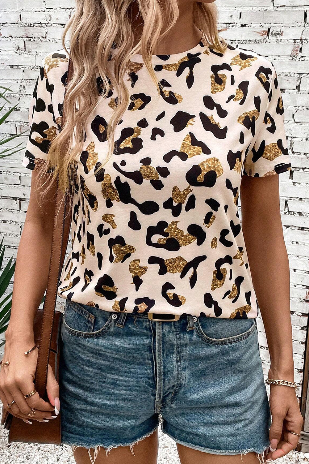 Apricot Leopard Print Round Neck Casual T Shirt eAura