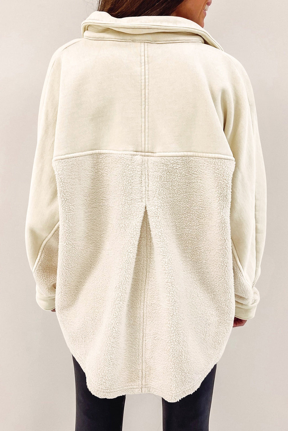 Beige Button-Up Stitching Pocket Raw Hem Shacket eAura