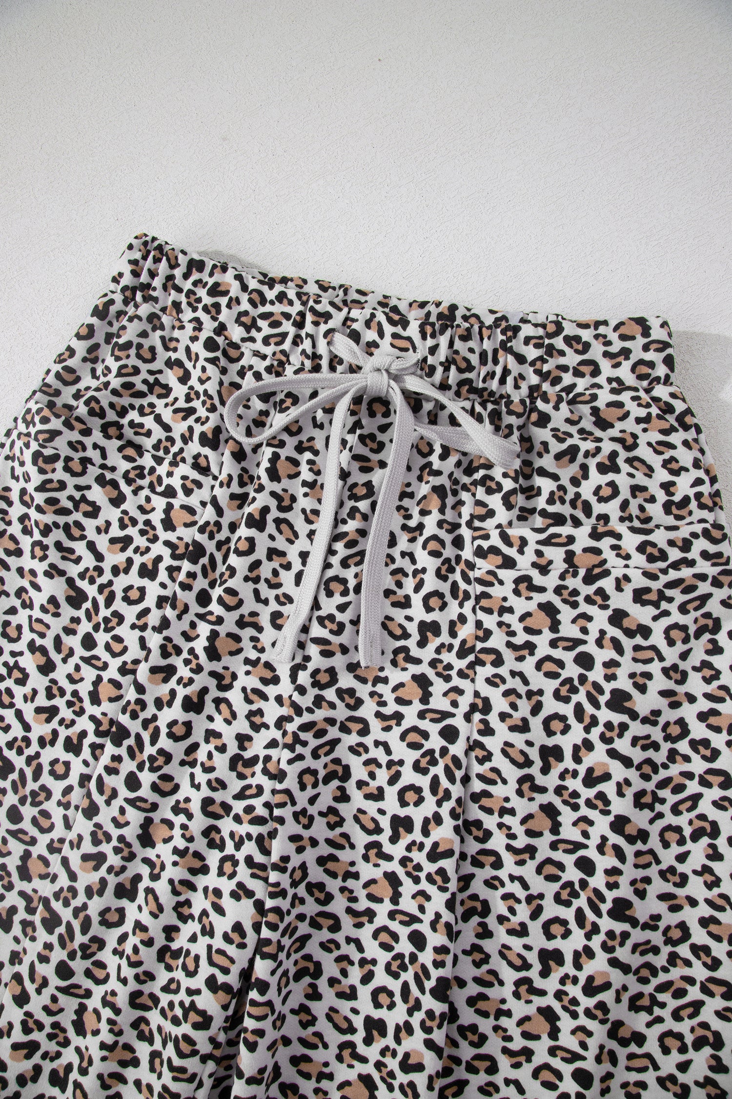 Leopard Print High-Low Tee & Wide Leg Pants Set – Brown