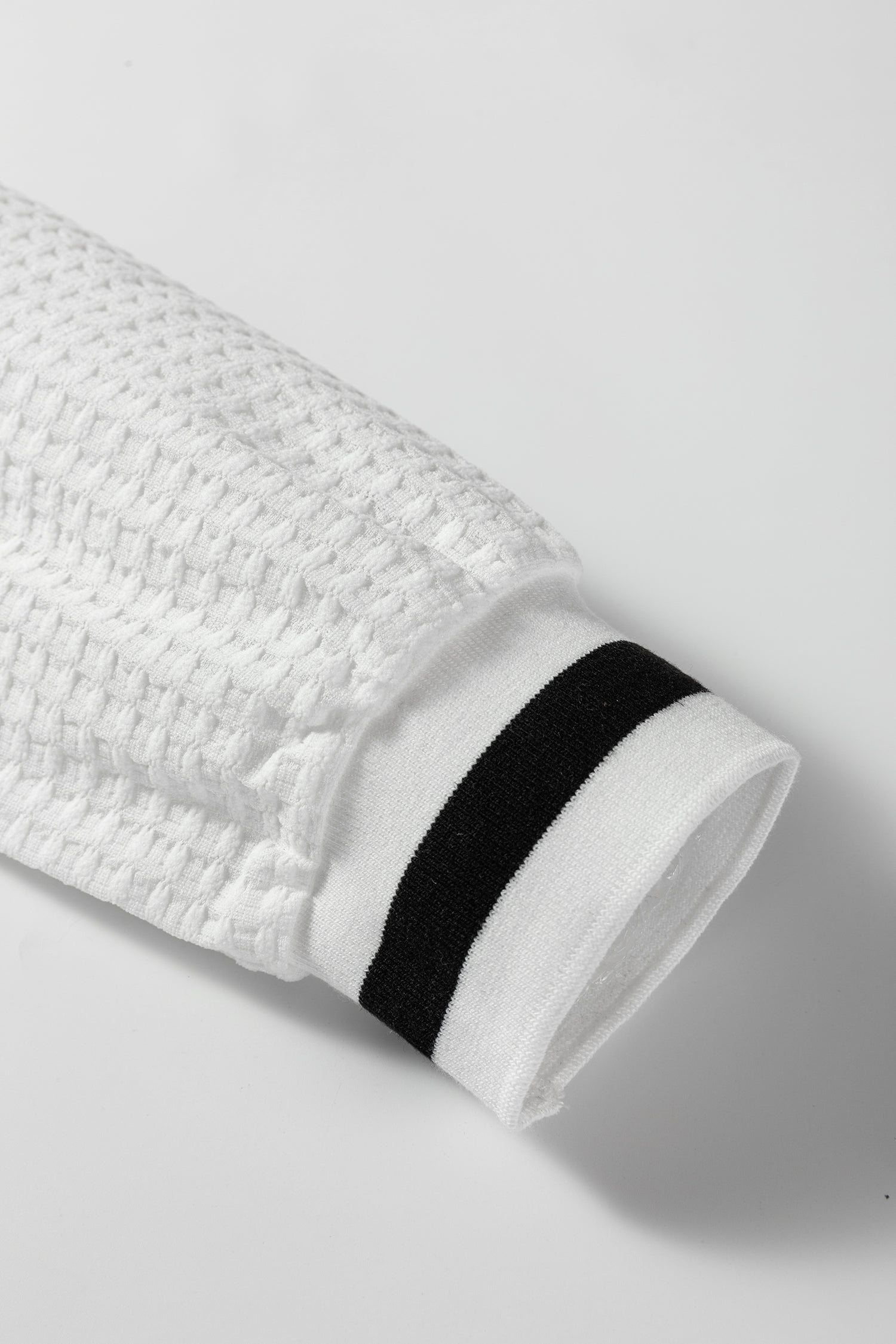 Textured Preppy Striped Trim V-Neck Pullover - eAura