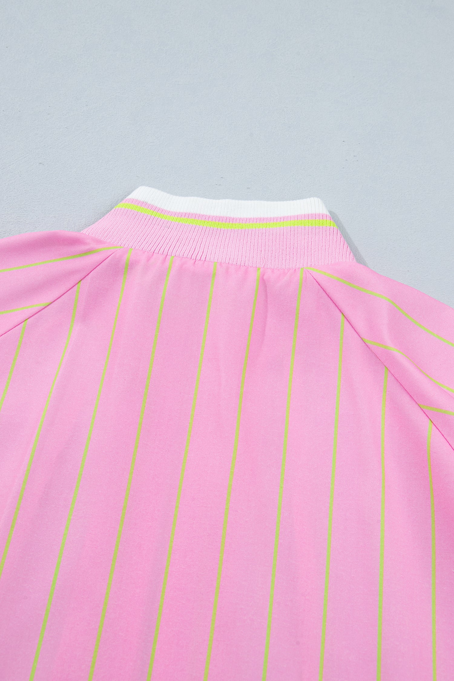 Striped V-Neck Half Sleeve Zipper Ribbed Cuff Casual Shift Blouse – Pink Stripe