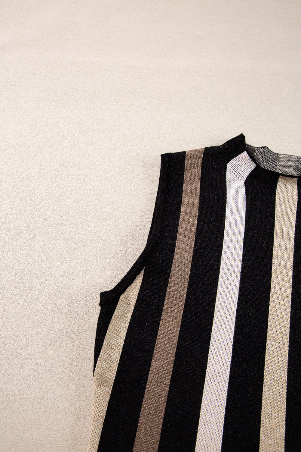 Black Stripe Slim Fit O Neck Sweater Vest eAura