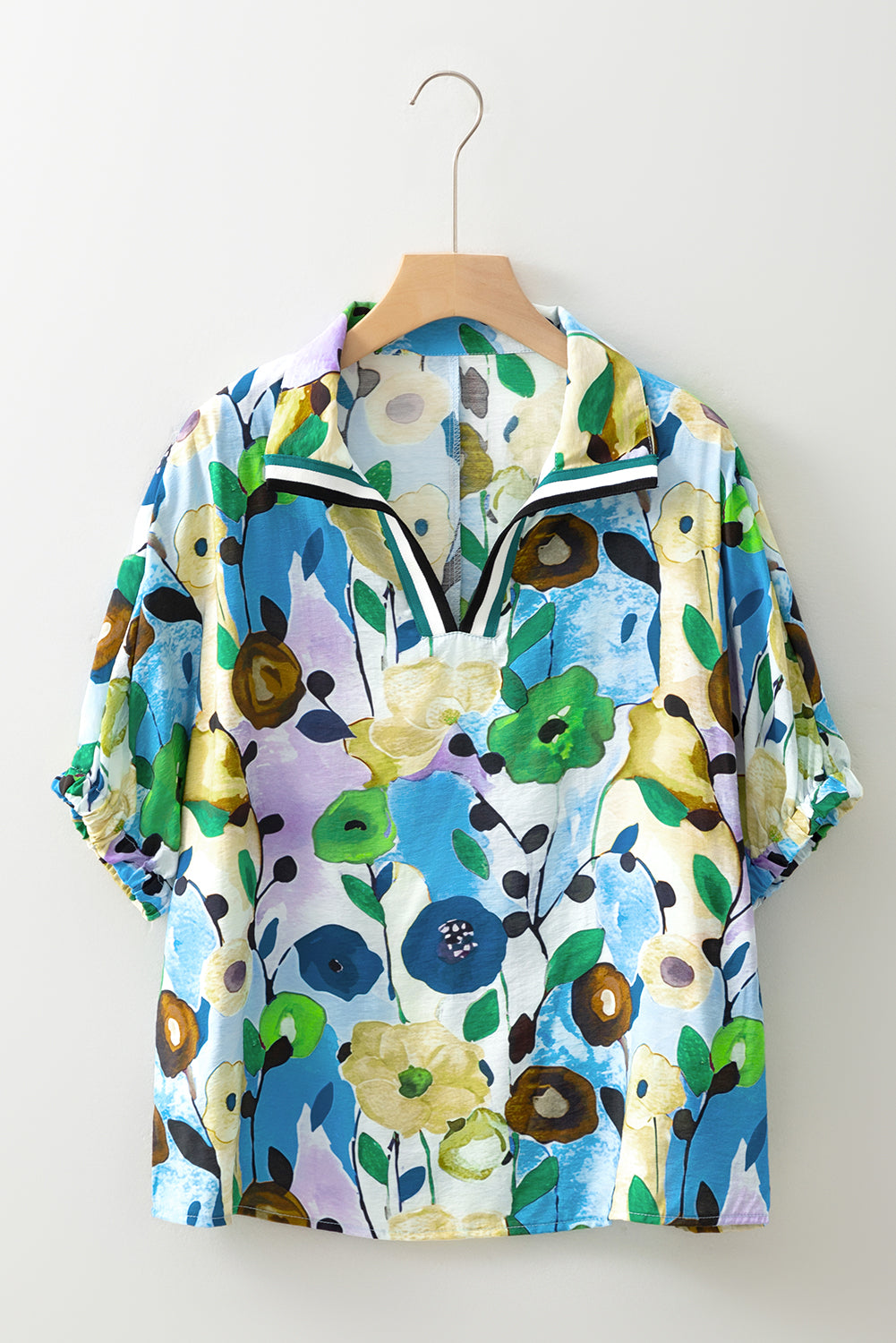 Light Blue Floral Print Slit V Neck Short Sleeve Blouse eAura