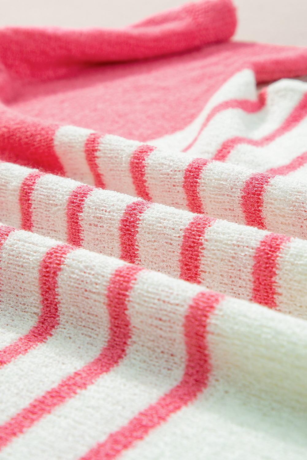 Strawberry Pink Contrast Stripes V Neck Knitted Short Sleeve Top eAura
