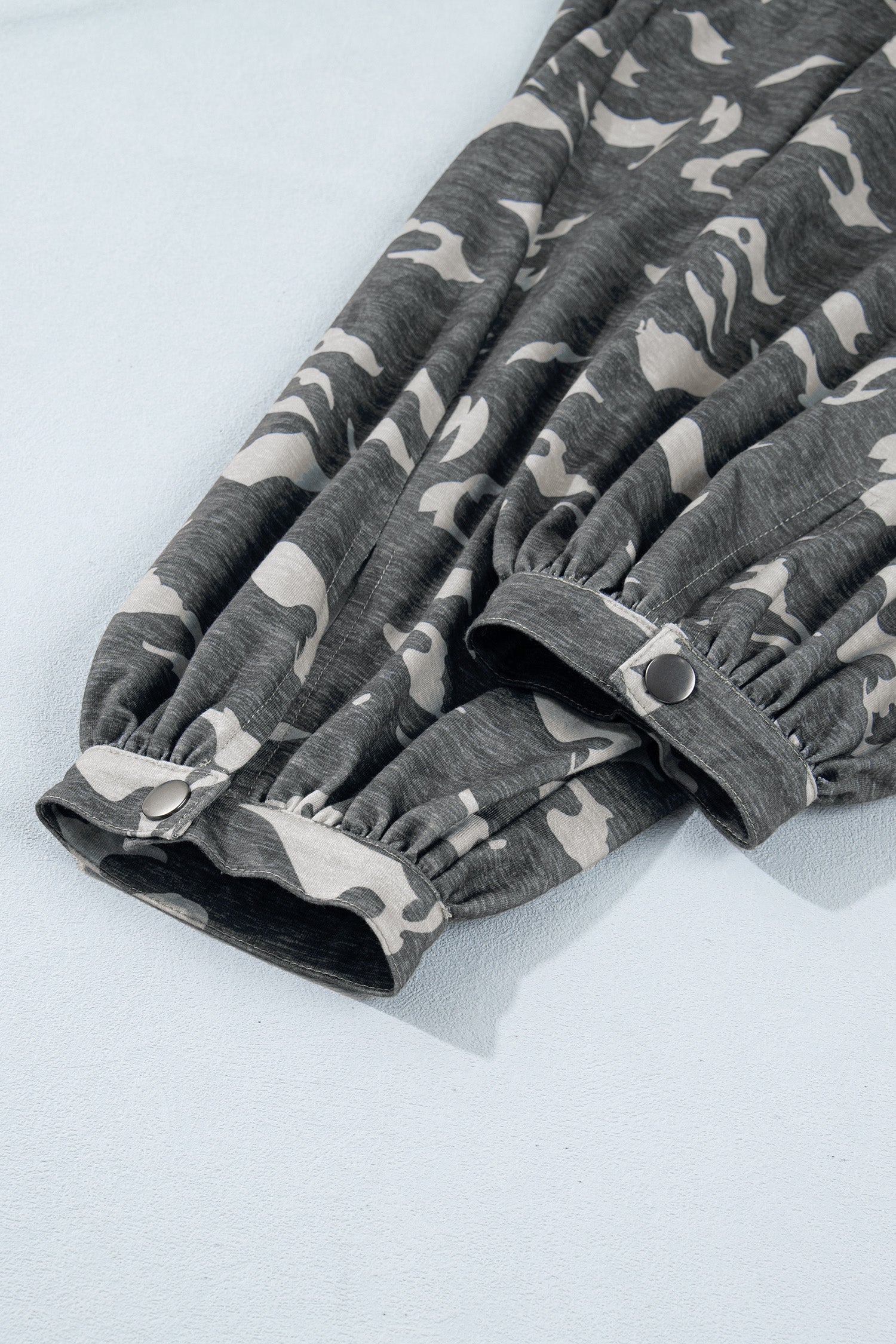 Drawstring Contrast Waistband Camouflage Cargo Barrel Pants – Multicolour