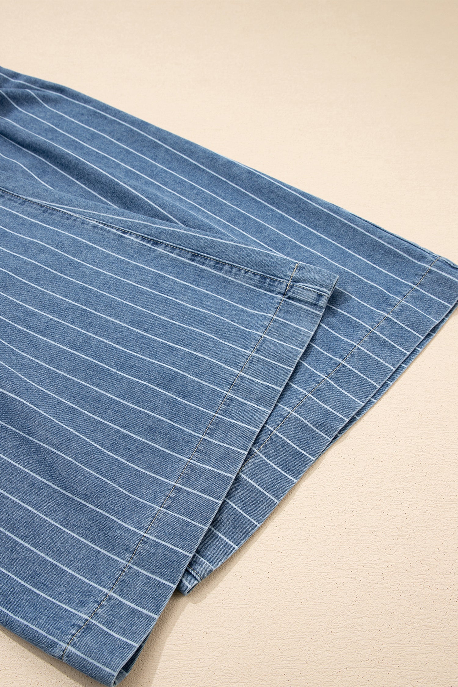 Button Pleated Drawstring Waist Casual Wide Leg Jeans – Sky Blue Stripe