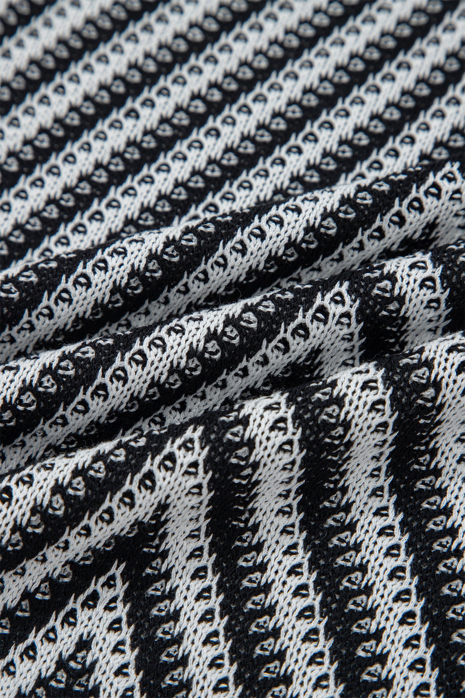 Contrast Chevron Knit V-Neck Sweater Vest