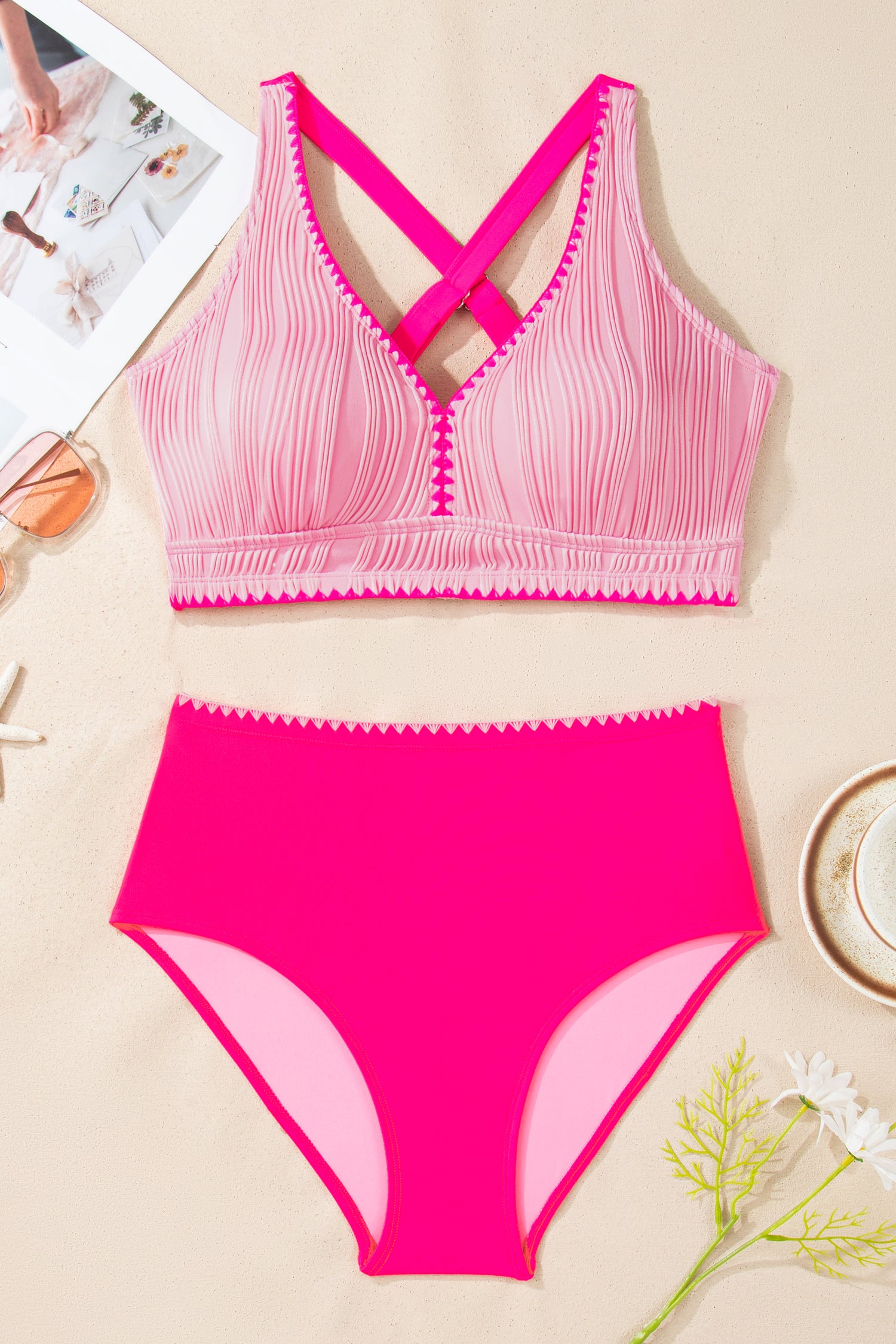 Shell Stitched Trim V-Neck Textured High Waist Bikini