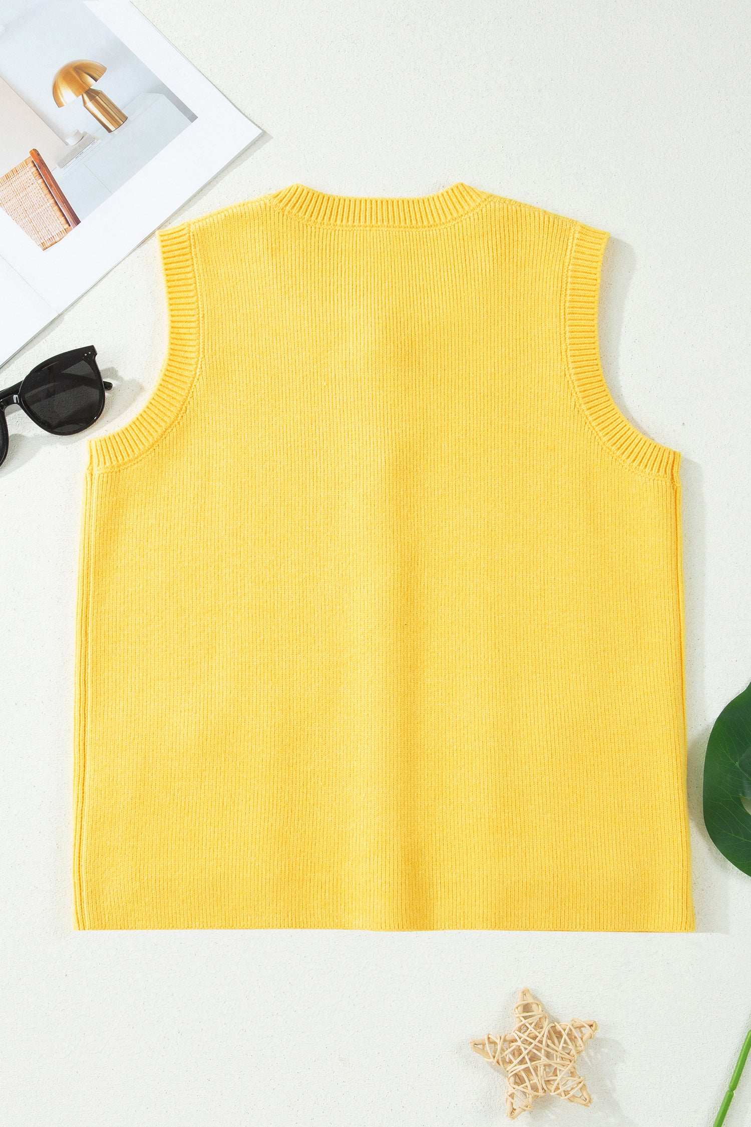 White Sleeveless Knit Button Pocketed Sweater