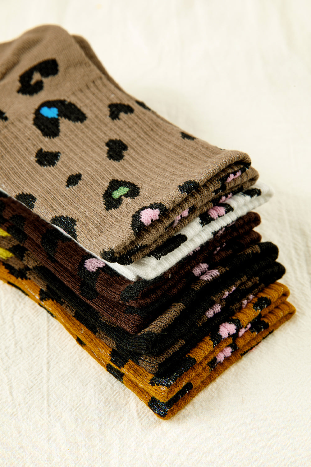 5 Pairs Ribbed Trim Heart Leopard Print Socks