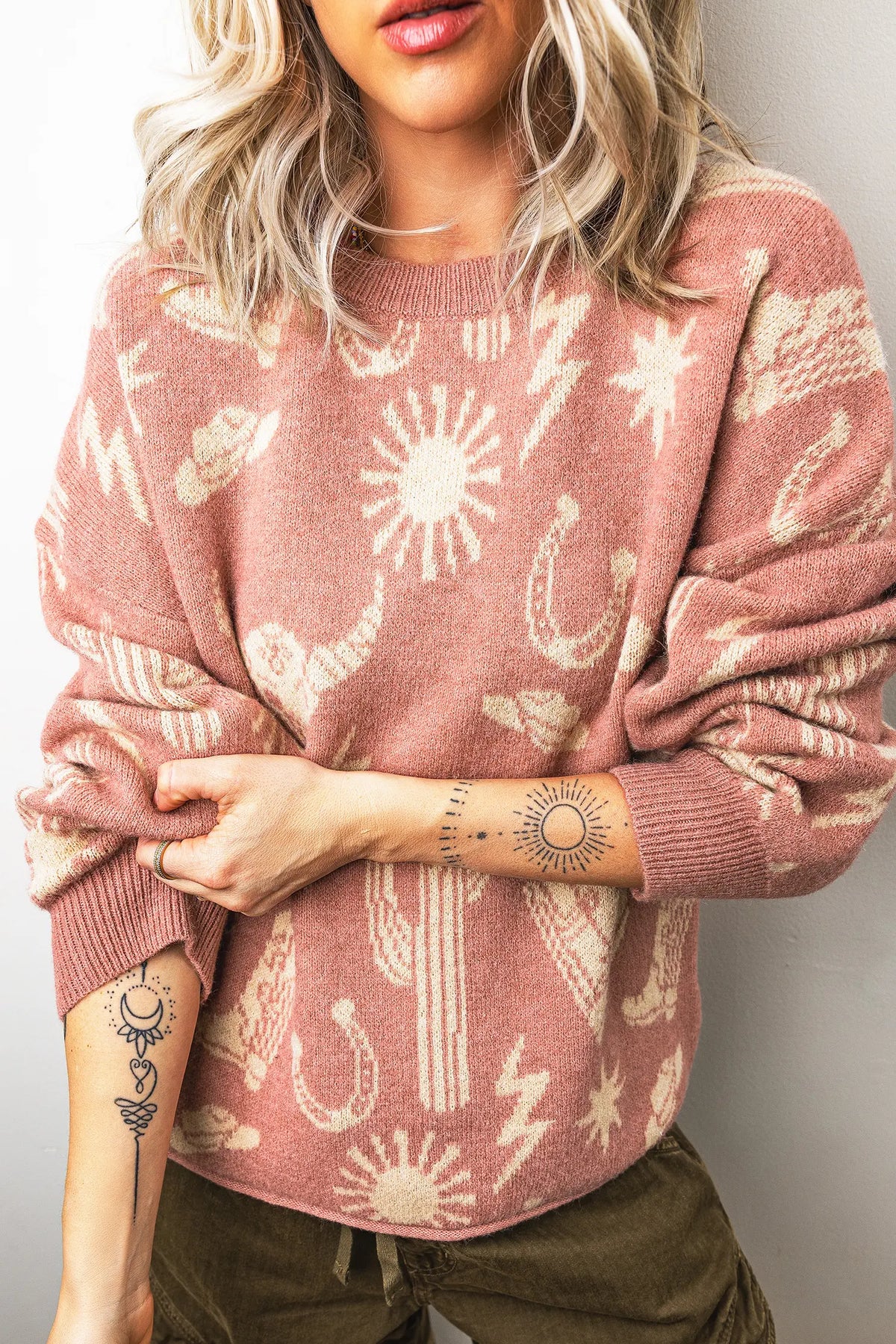 Western Print Drop Shoulder Round Neck Long Sleeve Sweater – Peach Blossom