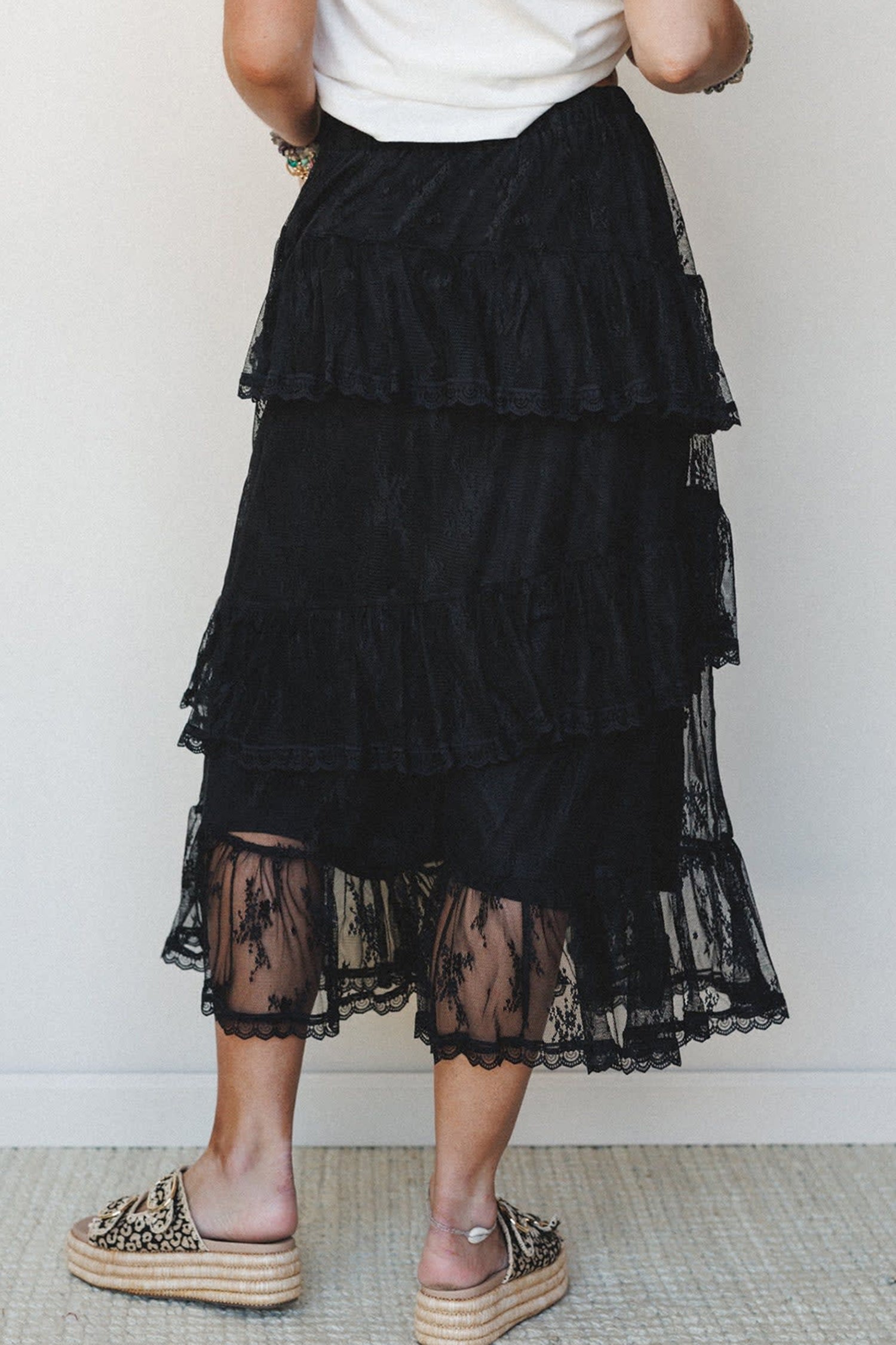 Elegant Ruffle Lace Tiered Skirt – Black