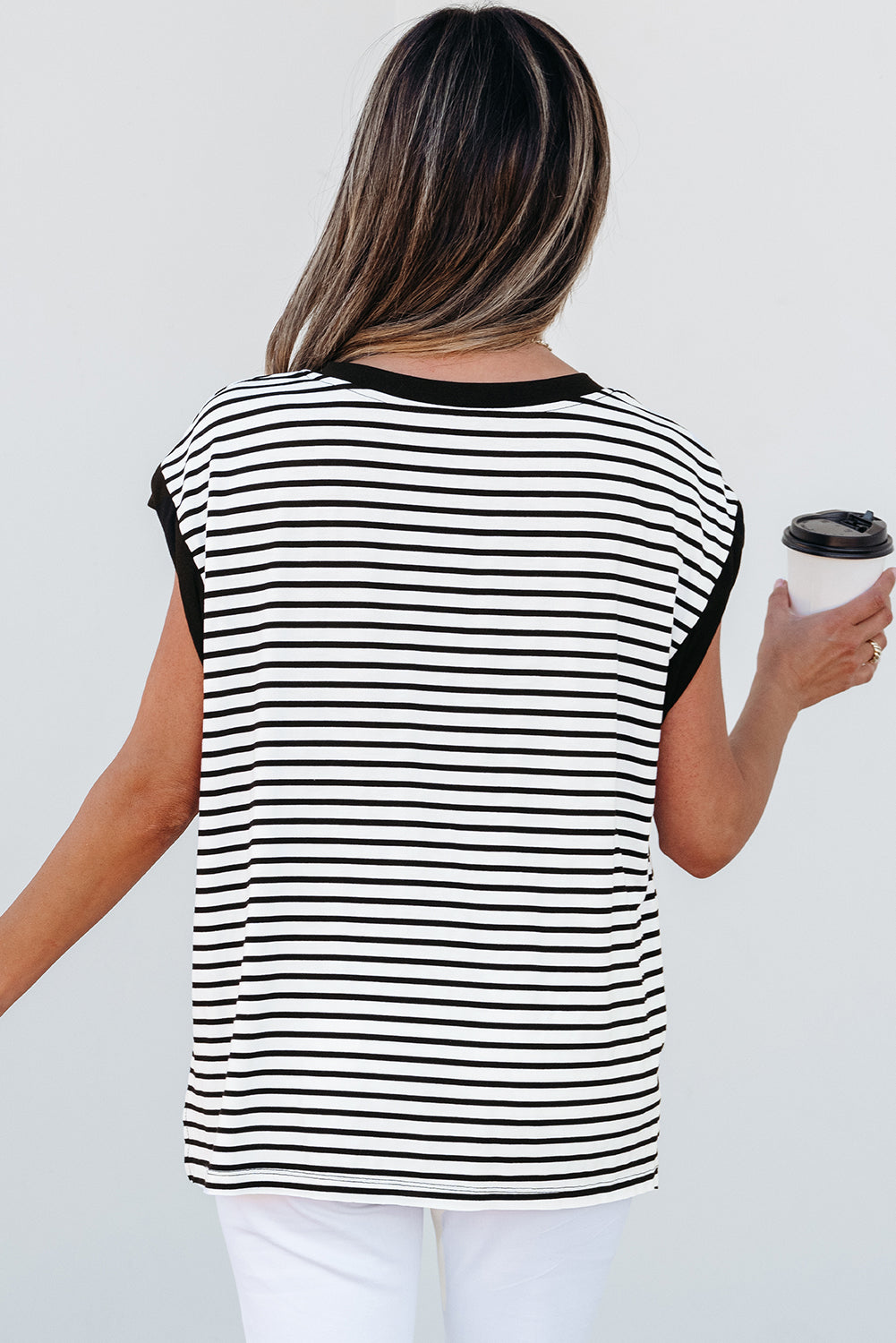 Black Stripe Chest Pocket Patch Round Neck Tank Top - eAura