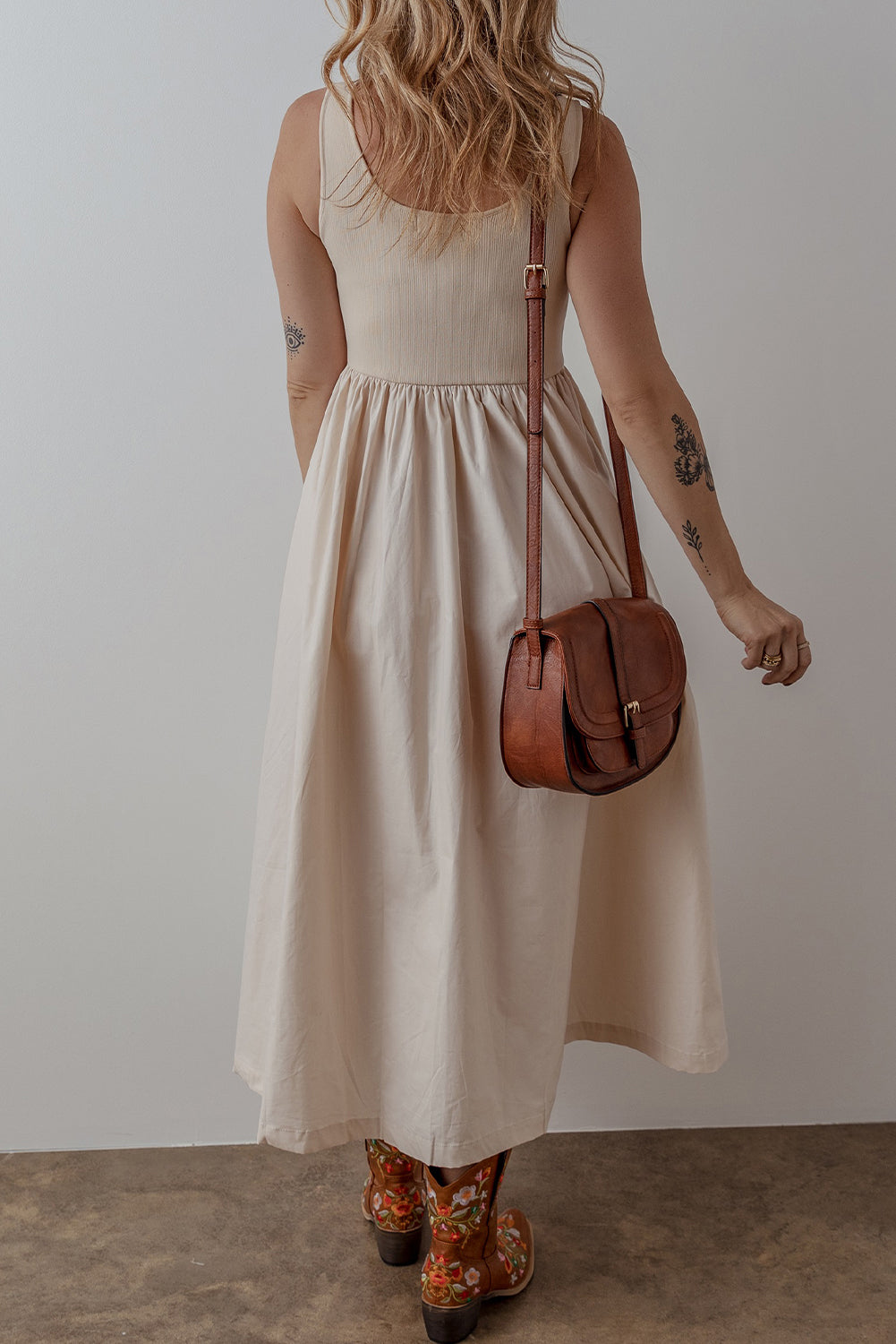 Beige Scoop Neck Ribbed Bodice Pleated Sleeveless Long Dress eAura