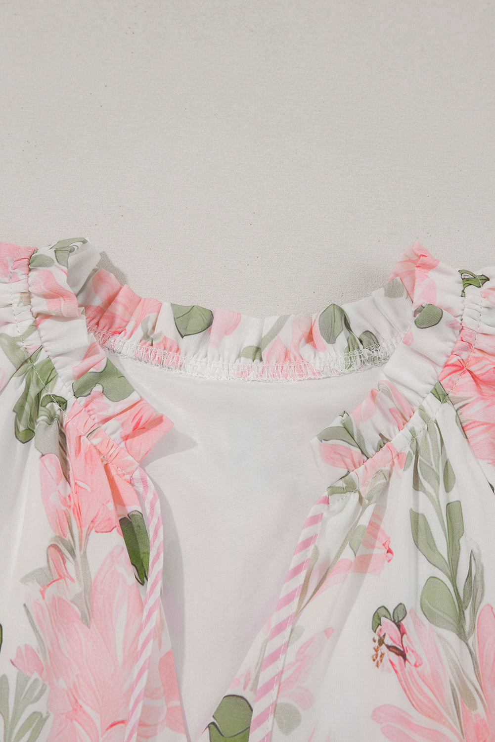 Floral Contrast Edge Layered Short Sleeve Mini Dress eAura