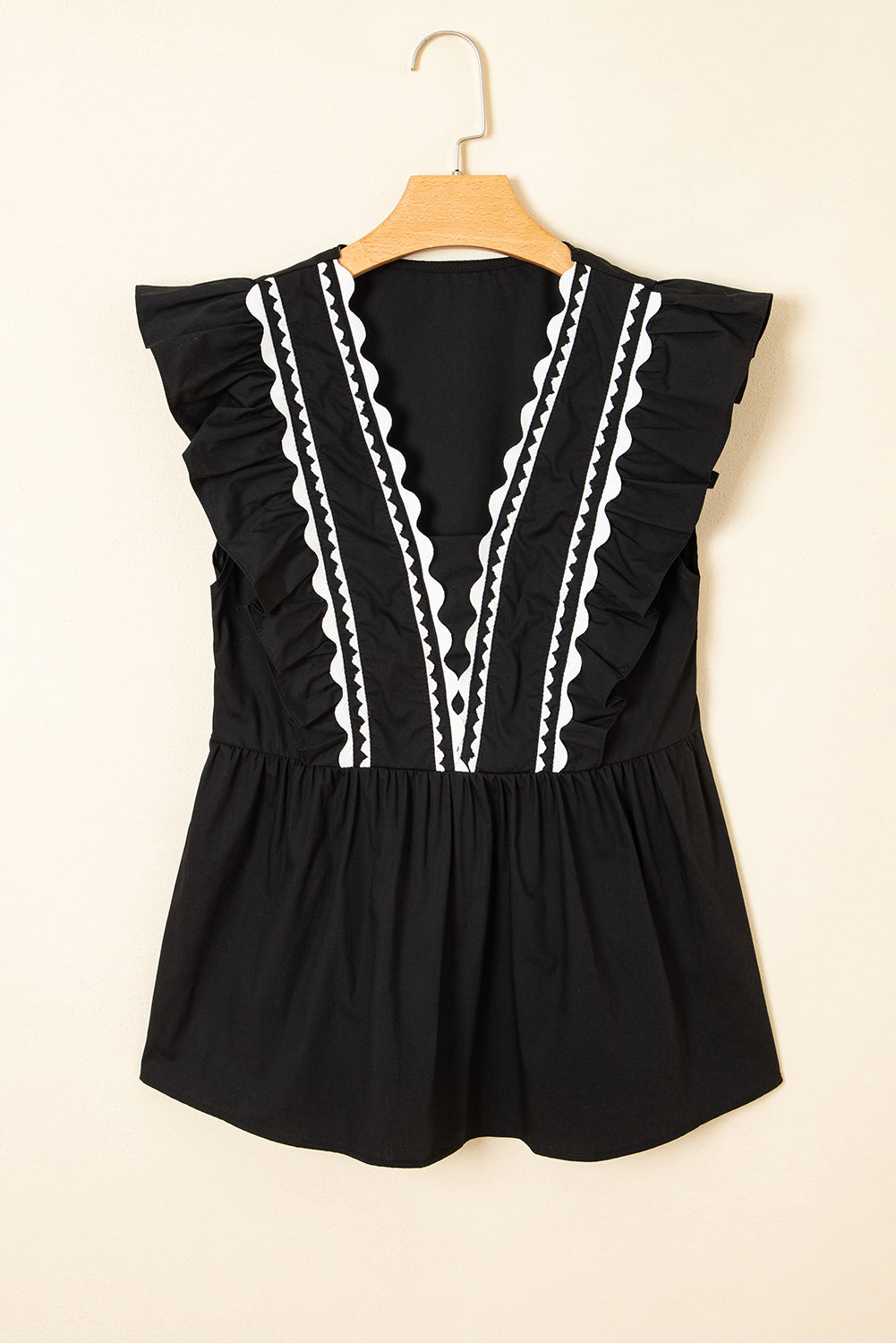 Black Contrast Ricrac Trim Ruffled V Neck Peplum Top eAura