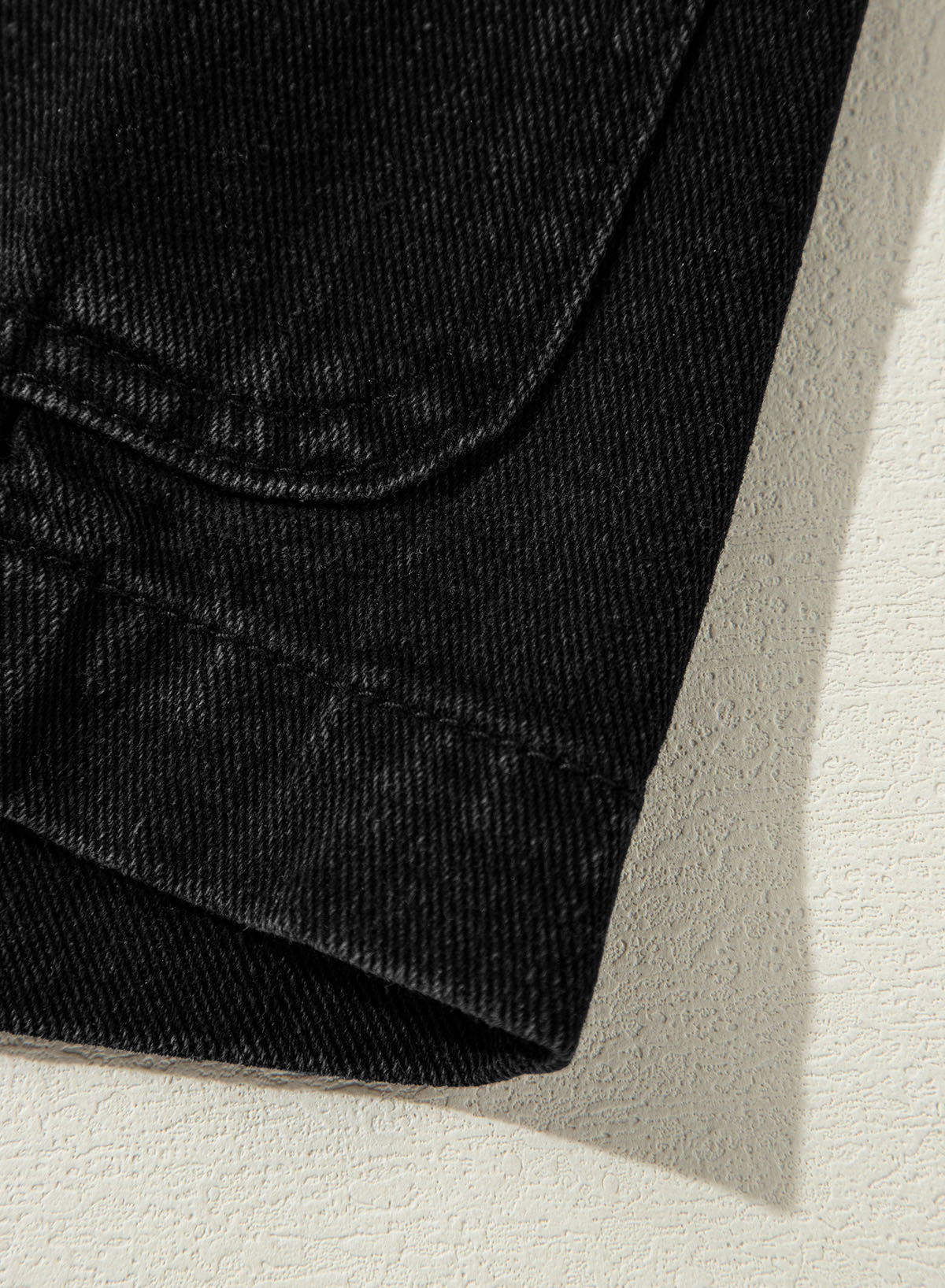 Black Side Pockets Lapel Collar Denim Jacket eAura