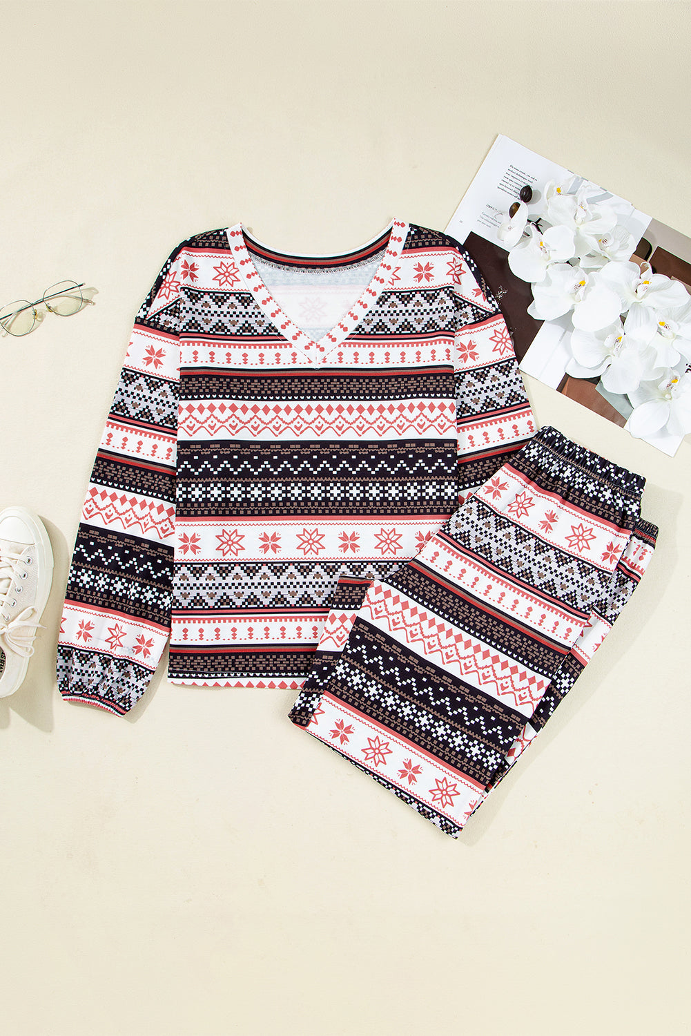 Retro Christmas Pattern Loose Pullover Pyjama Set - eAura