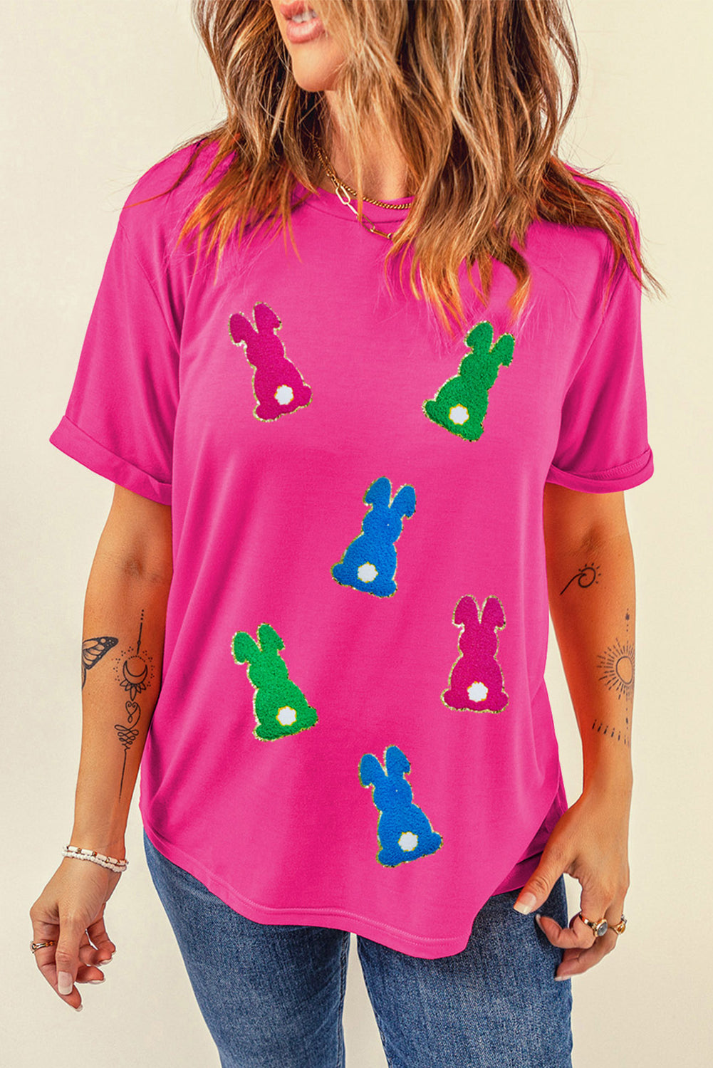 Rose Red Easter Rabbit Chenille Patched Pattern Crew Neck Tee eAura