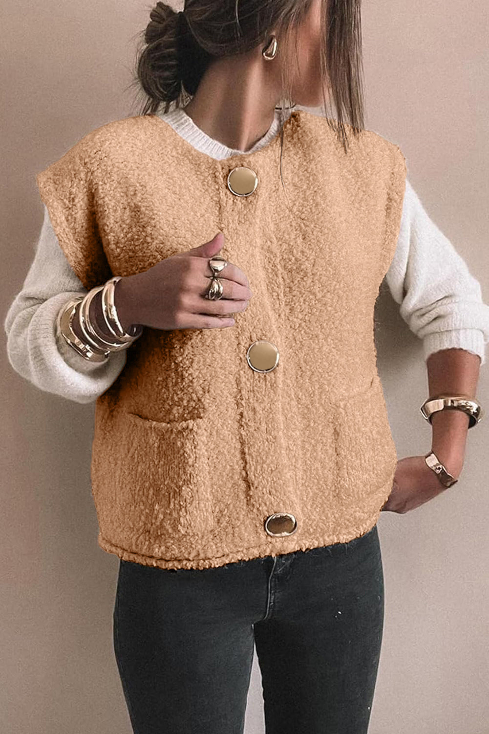 Big Button Accent Fuzzy Pocket Vest – Light French Beige