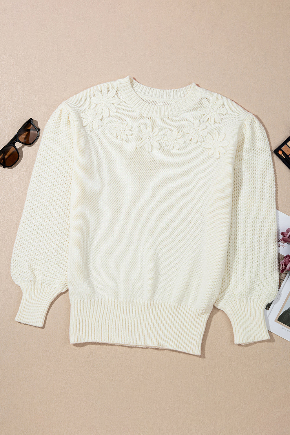 White Flower Detail Round Neck Puff Sleeve Sweater eAura