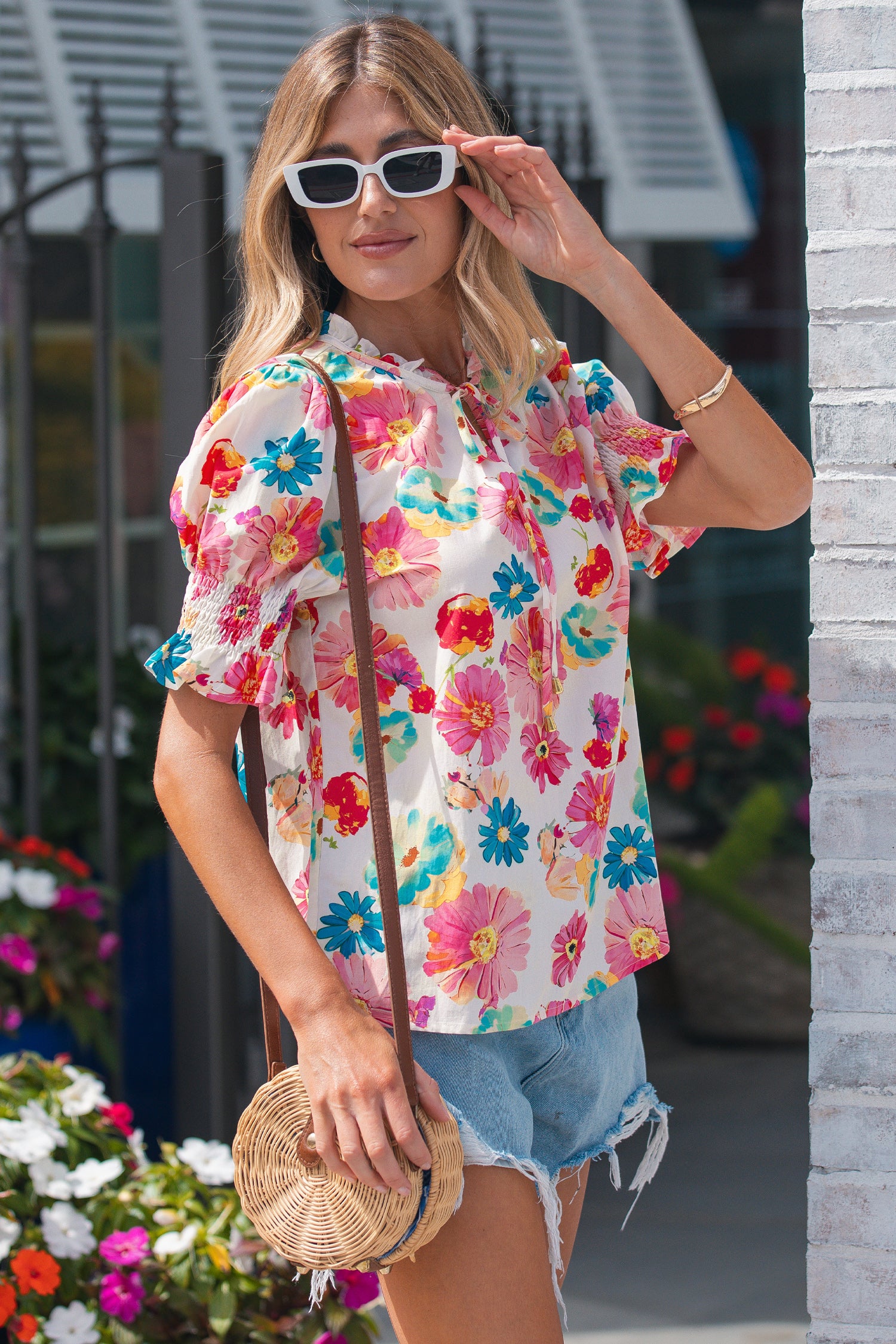 Vibrant Summer Floral Tie V-Neck Short Puff Sleeve Blouse