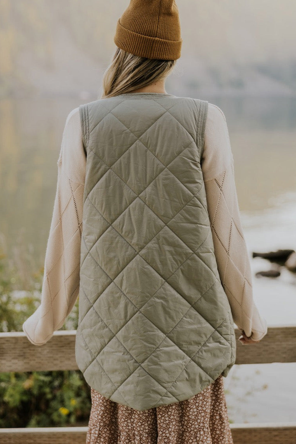 Grass Green Quilted Long Sleeveless Coat with Pockets eAura