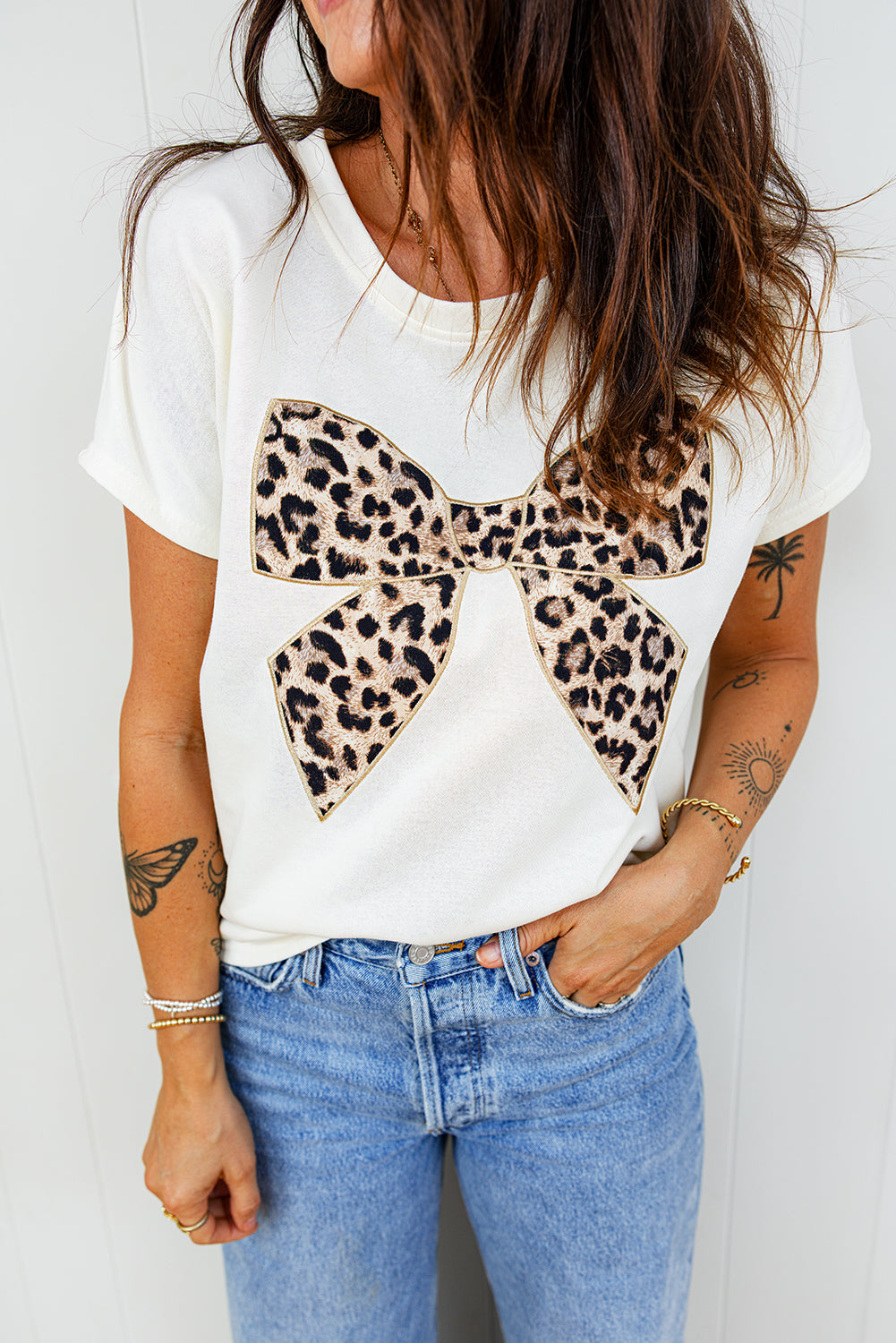 White Leopard Bow Embroidered Cotton Round Neck T-Shirt
