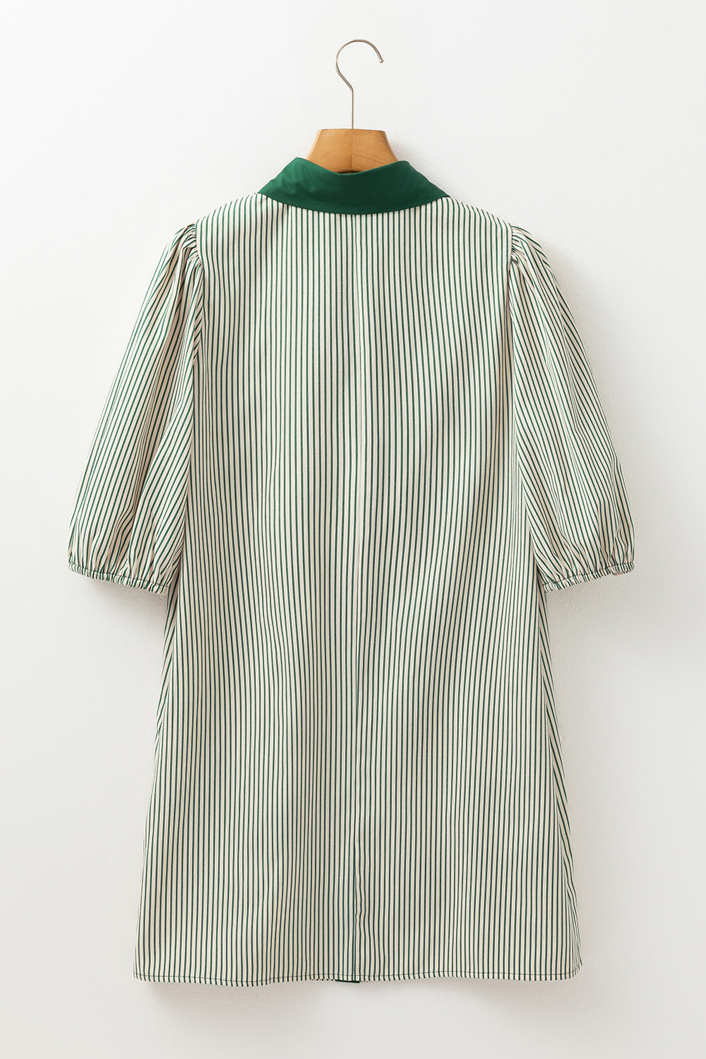 Green Patch Pockets Button Down Short Puff Sleeve Dress eAura