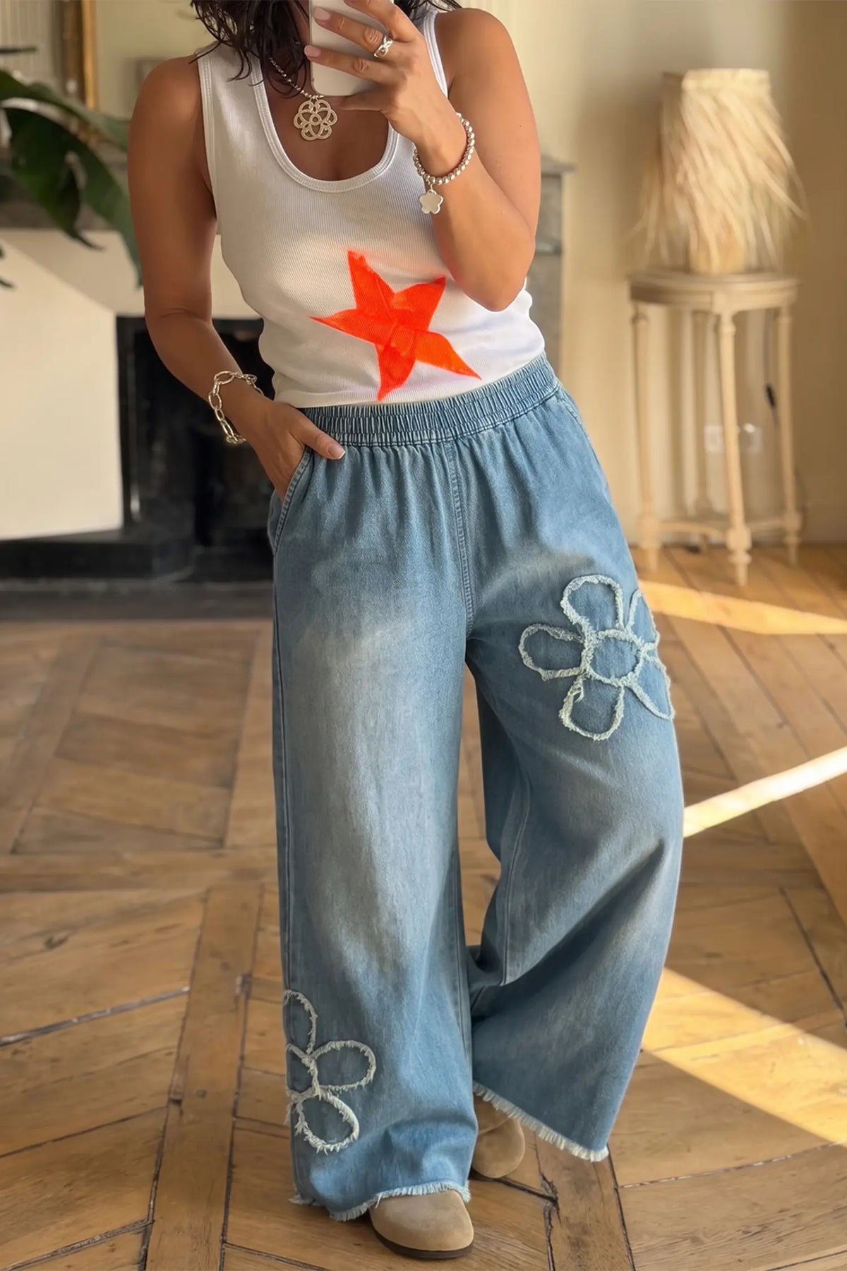 Beau Frayed Floral Patch Wide Leg Raw Hem Wide Leg Jeans – Blue