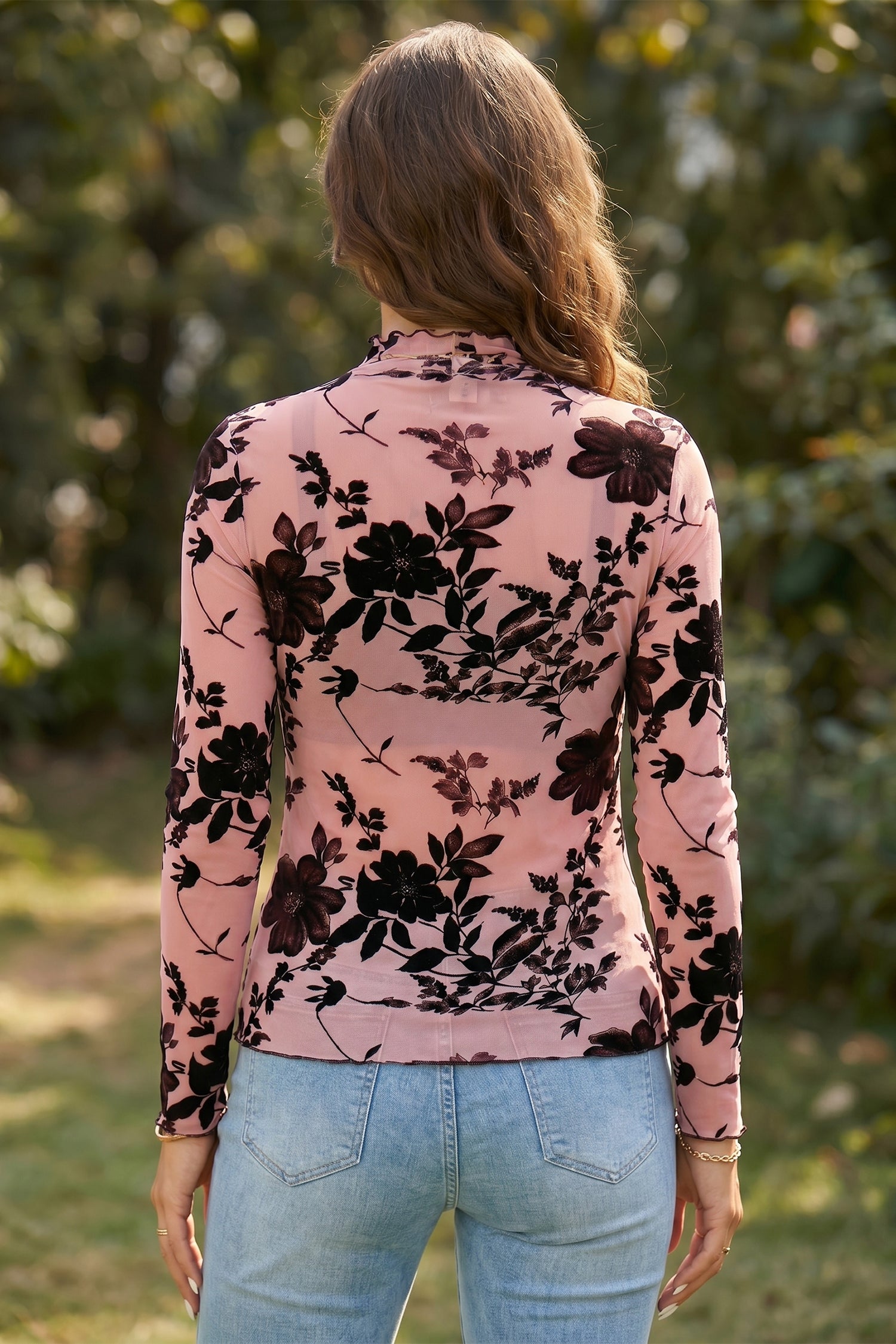 Gossamer Pink Retro Floral Print Mesh Long Sleeve Pullover Blouse – Light Pink