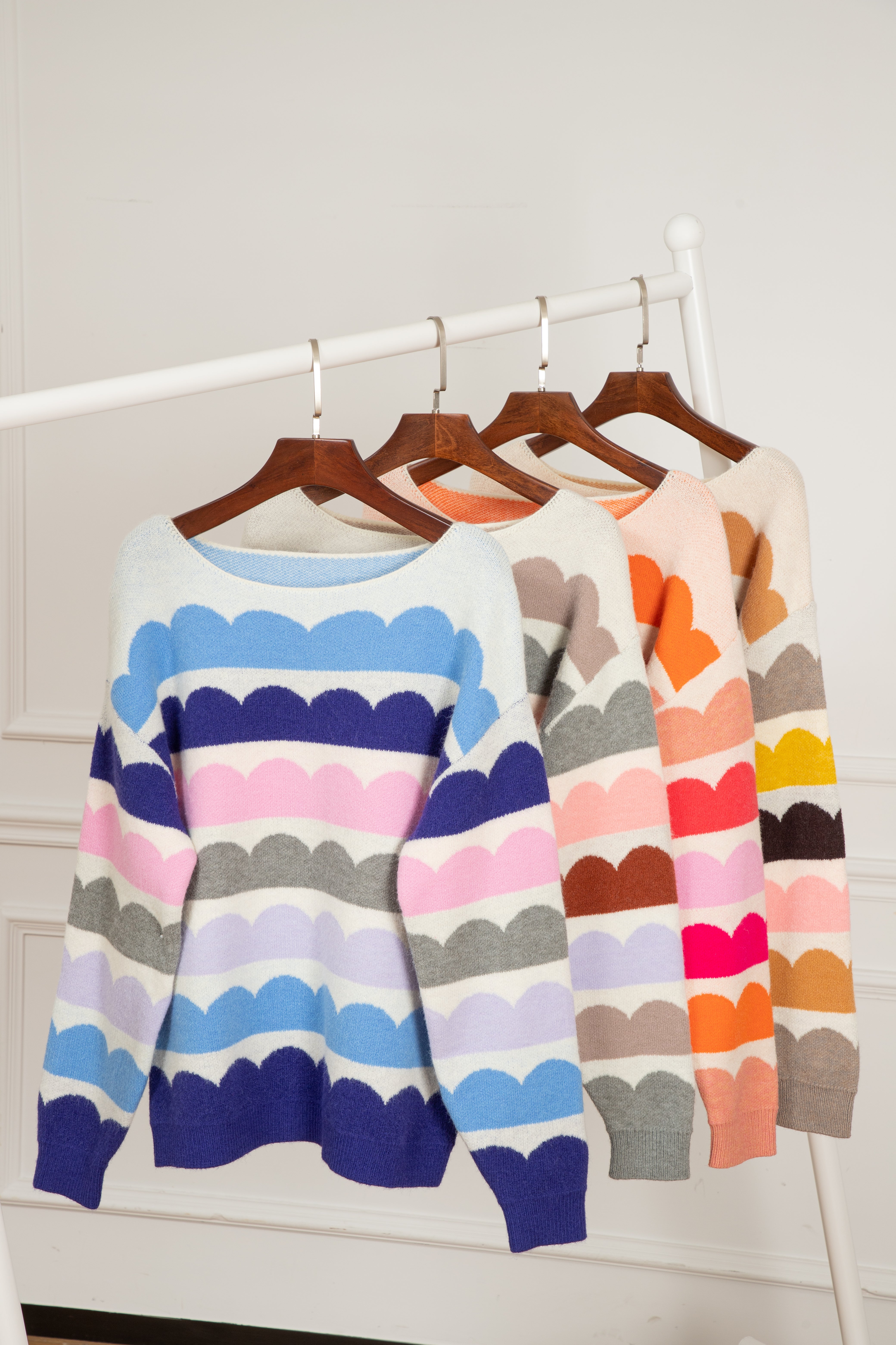 Dark Blue Wave Striped Balloon Sleeve Drop Shoulder Sweater - Sweaters & Cardigans/Sweaters