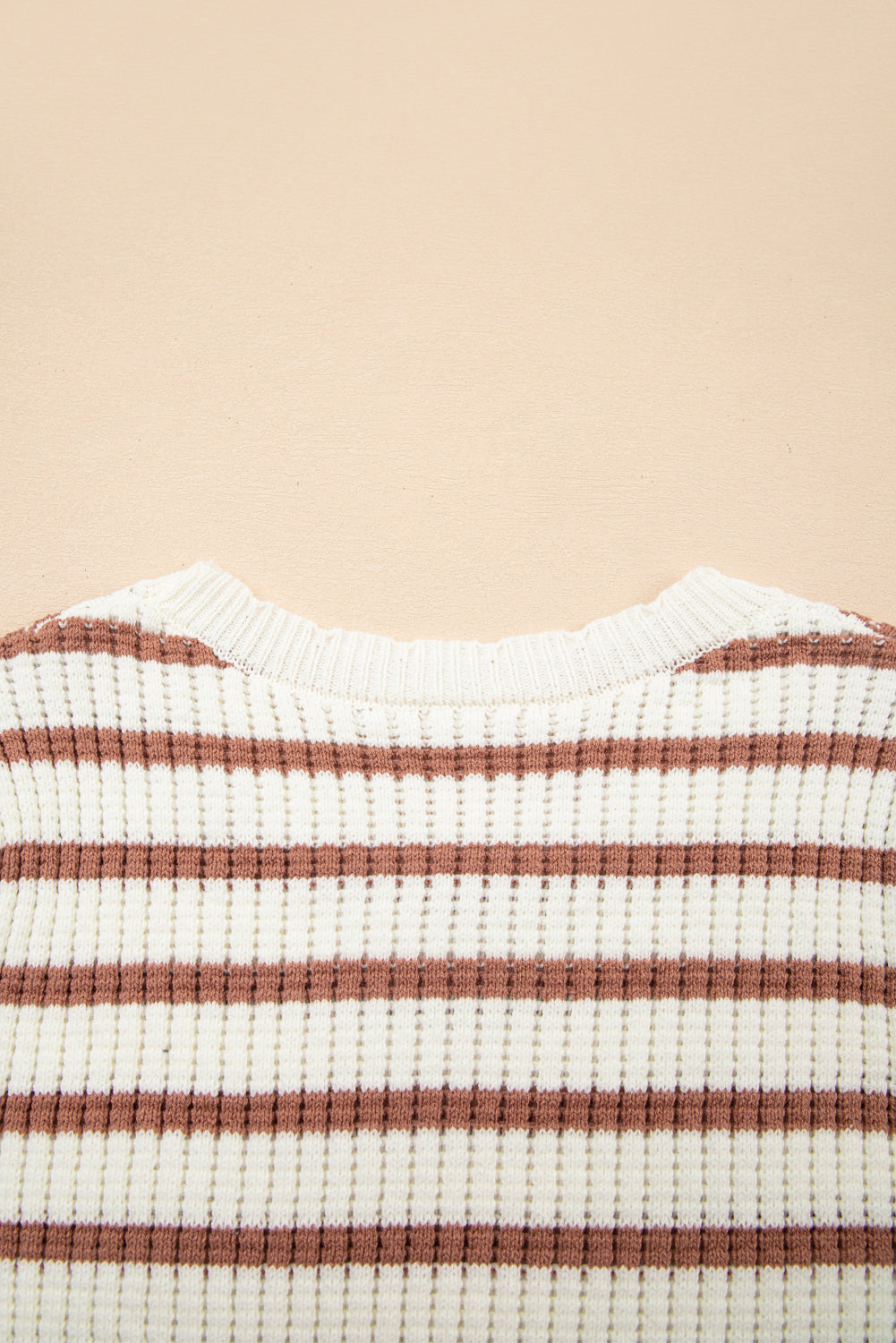 Khaki Stripe Scalloped Round Neck Short Sleeve Sweater eAura