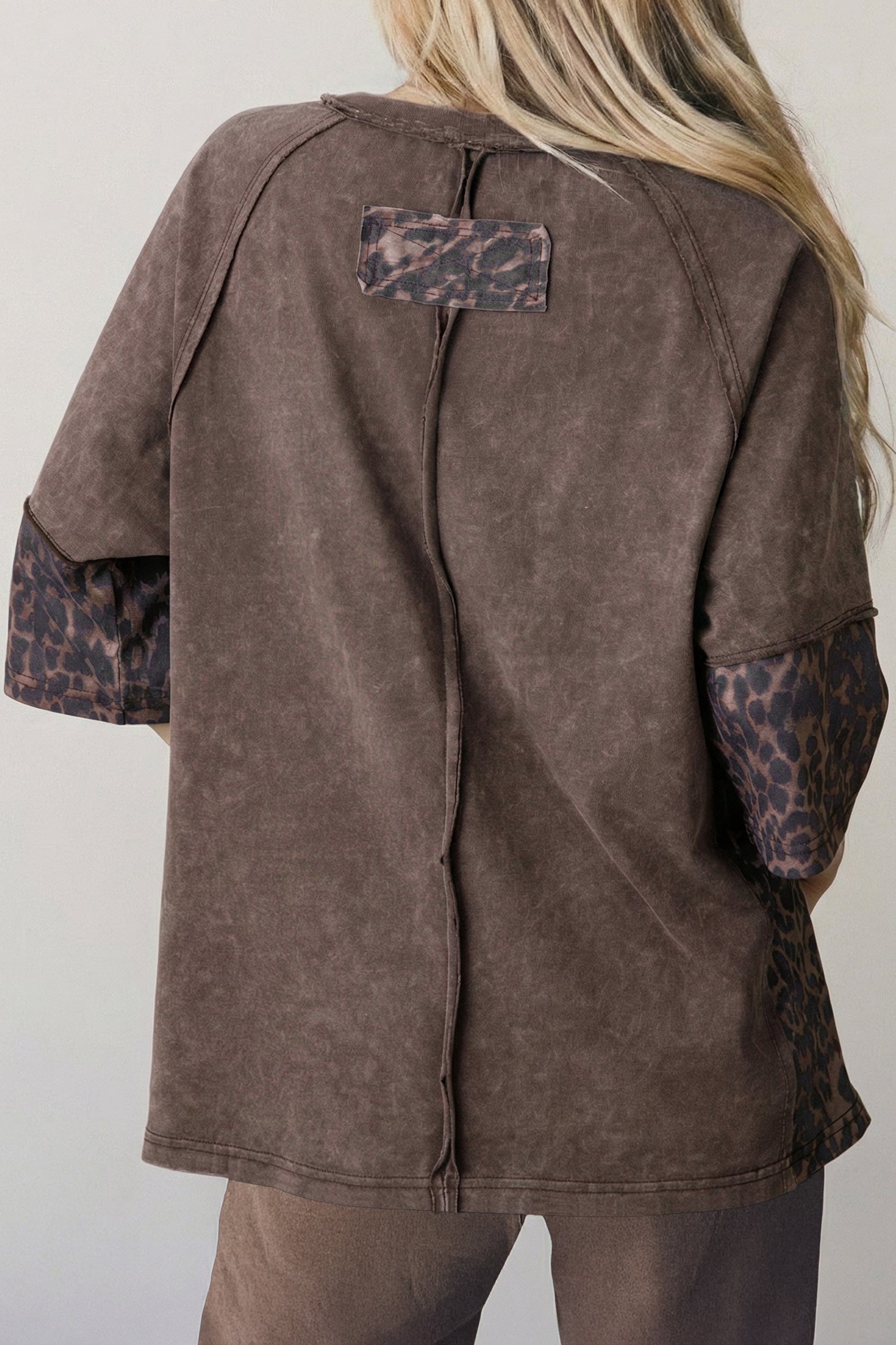 Coffee Mineral Wash Exposed Seam Leopard Star Patched T Shirt – Brown