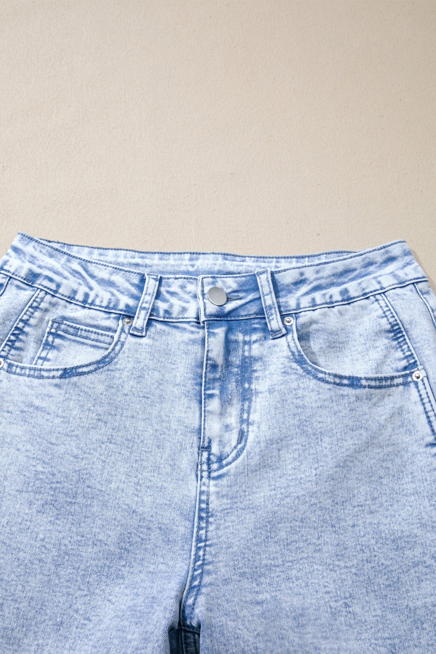 Beau Light Washed Pull On Barrel Jeans – Blue
