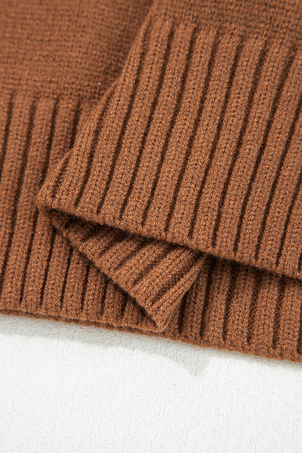Collared V-Neck Ribbed Edge Sweater - eAura