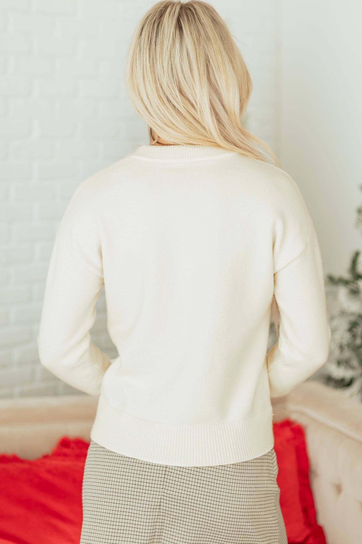 White Sequined Bow Graphic Christmas Holiday Sweater - eAura