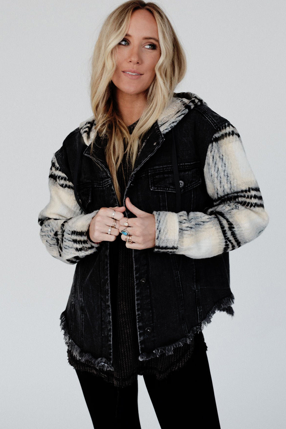 Black Plaid Sleeve Frayed Hem Hooded Denim Jacket Beagle Boutique Fashion Outlet