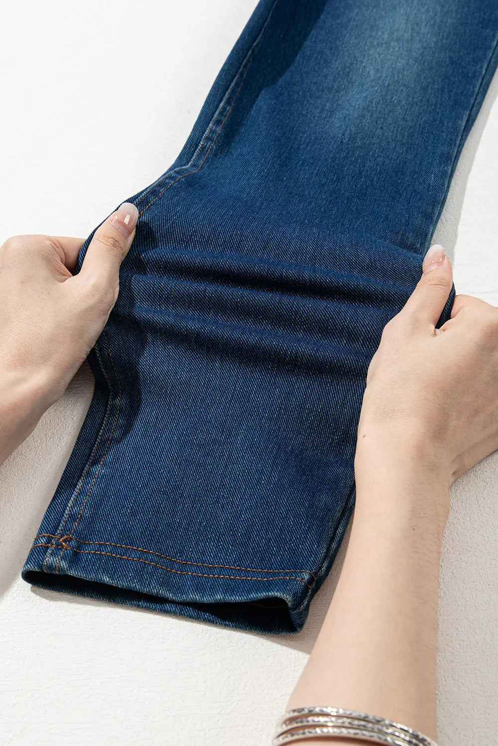 Ashleigh Blue Multiple Pockets Straight Leg Washed Stretchy Knit Casual Jeans eAura