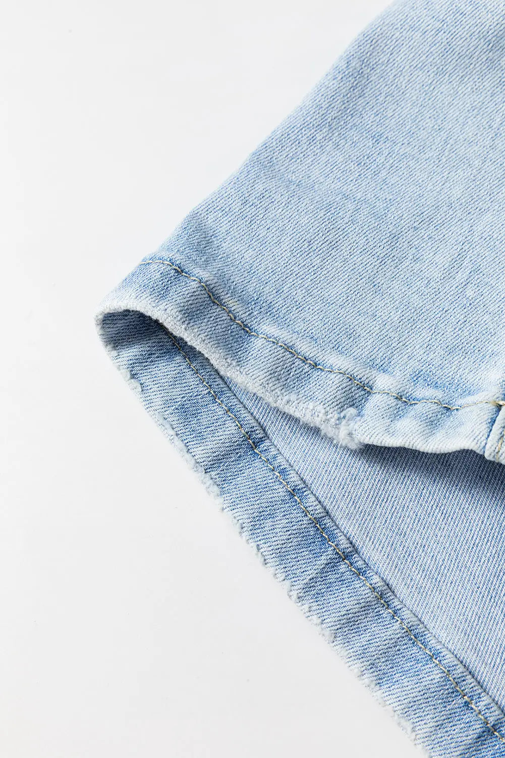 Beau Blue Vintage Light Wash Distressed Flare Jeans eAura