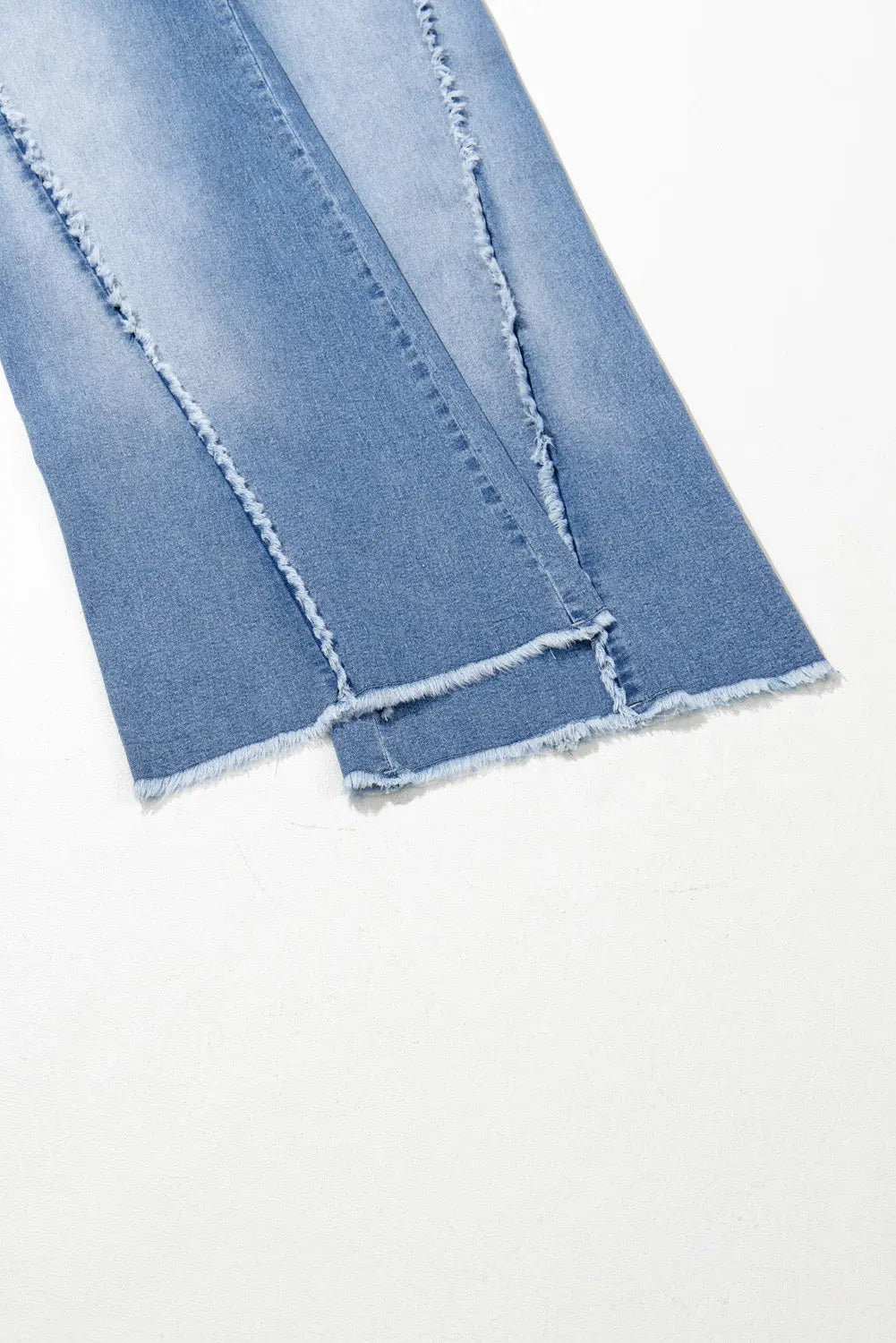 Beau Blue Vintage Stitching Raw Hem Flared Jeans Beagle Boutique Fashion Outlet