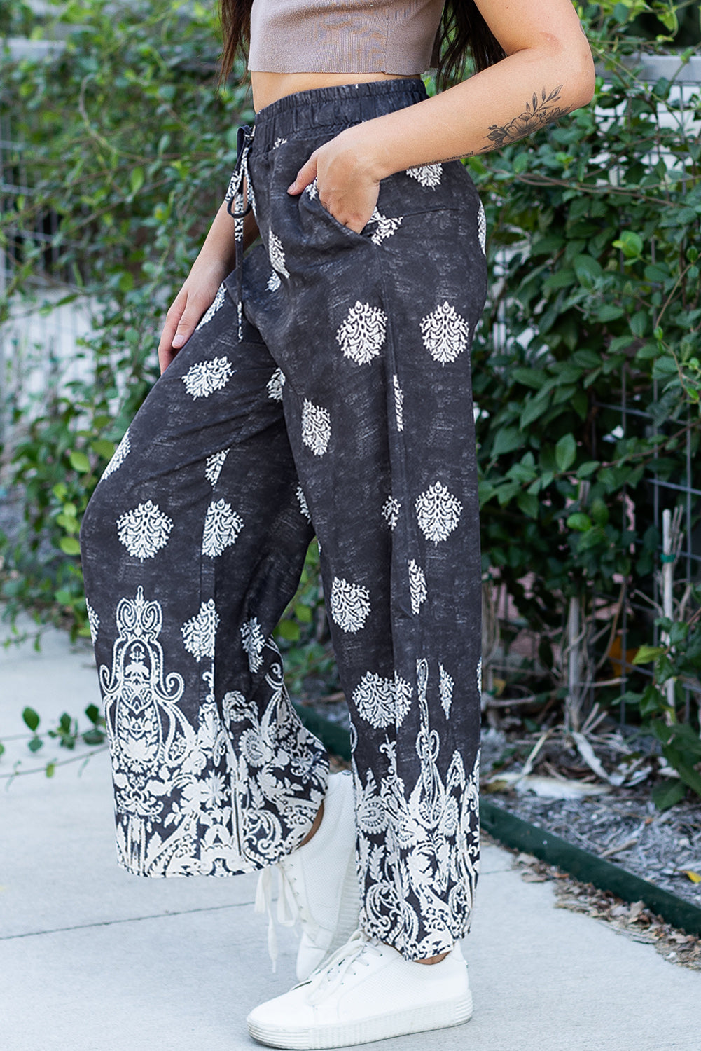 Black Bohemian Printed Drawstring Waist Wide Leg Trousers - Bottoms/Pants & Culotte