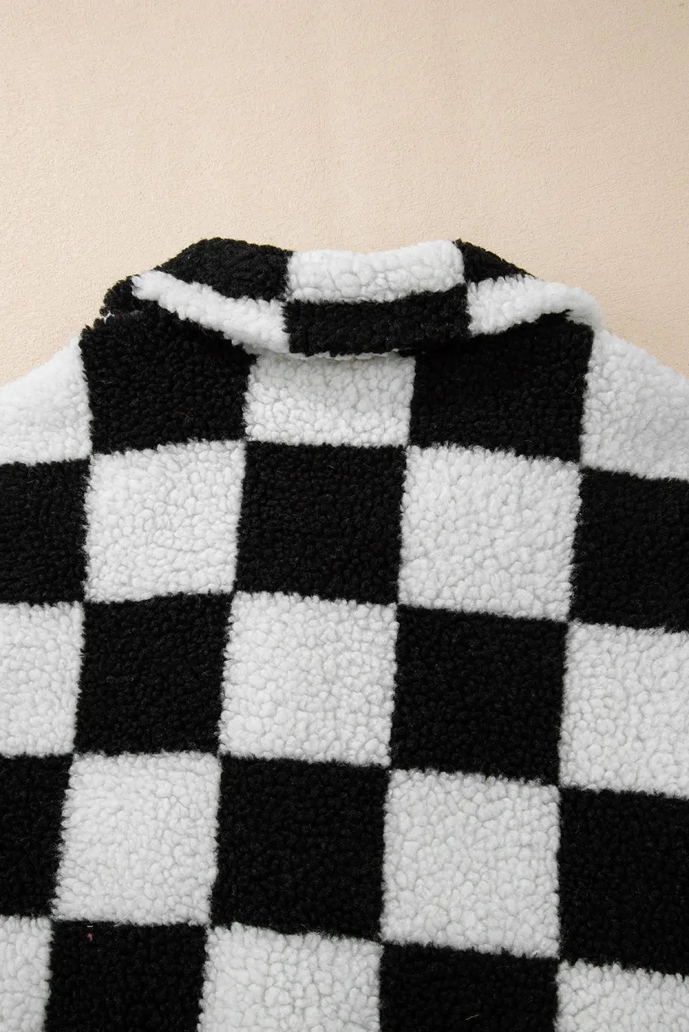 Black Checkered Side Pockets Collared Buttoned Fleece Jacket - eAura