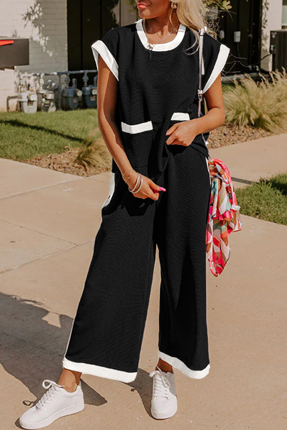 Black Colour Block Pocketed T Shirt and Wide Leg Trousers Set - S / 70% Polyester + 27% Viscose + 3% Elastane - Two