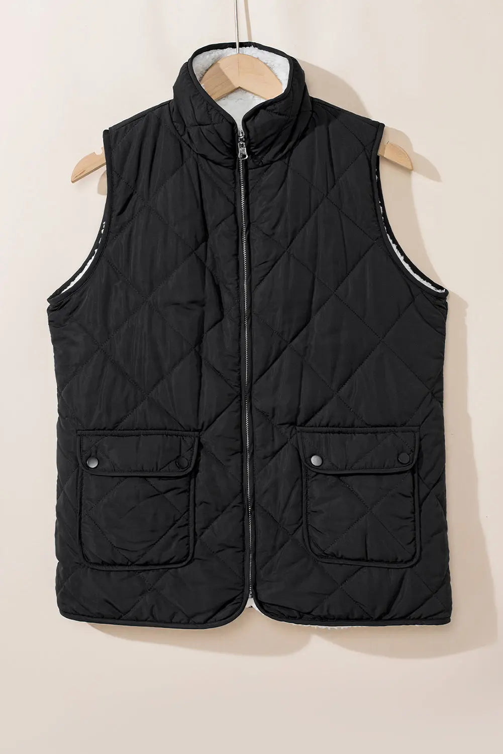 Black Fleece Lined Quilted Zip up Gilet eAura