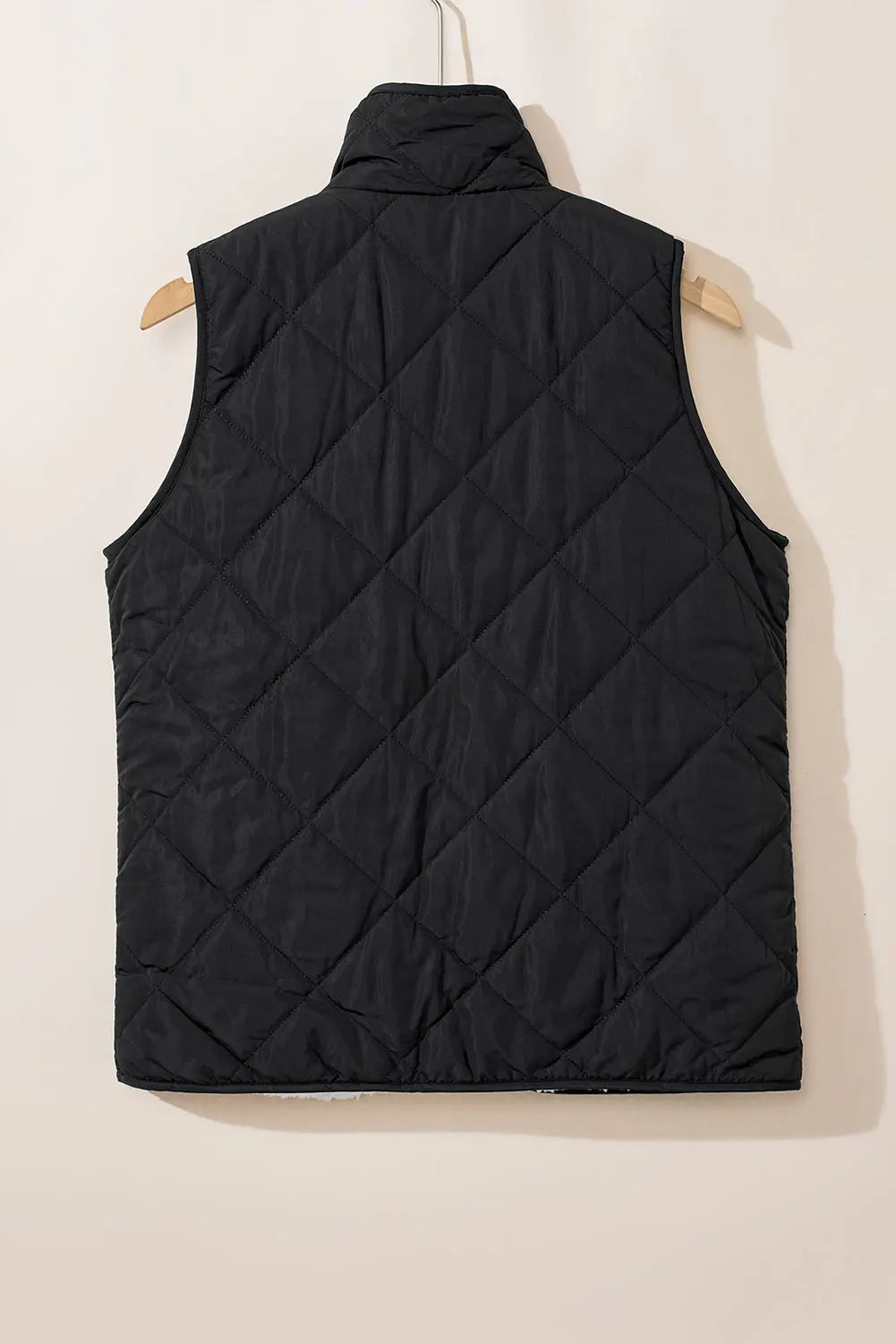 Black Fleece Lined Quilted Zip up Gilet eAura