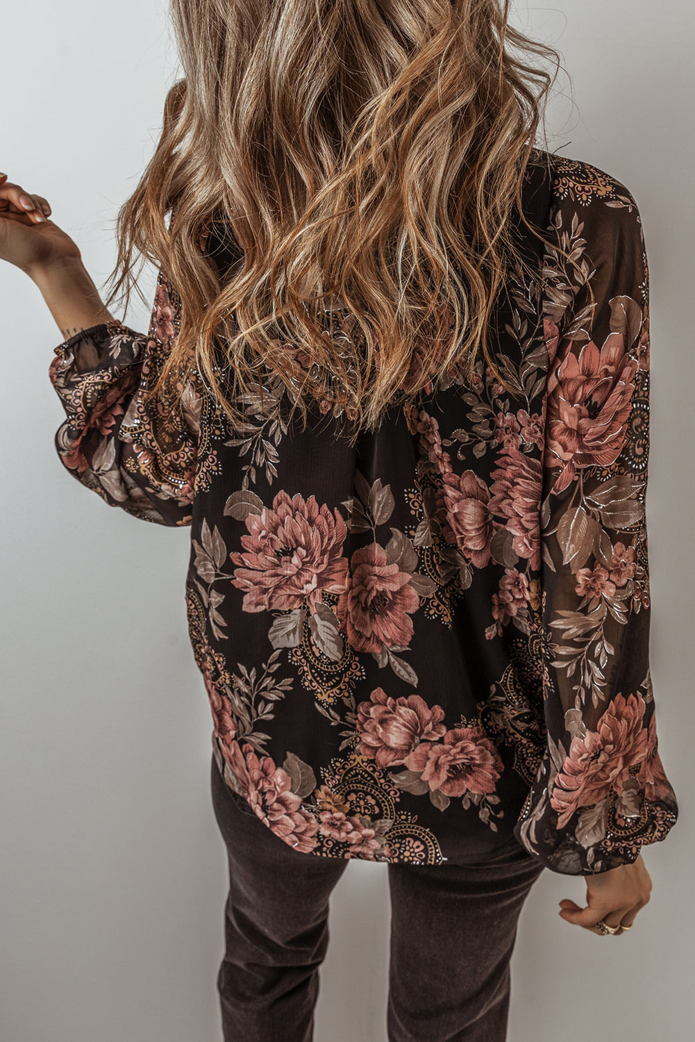 Black Floral Print Criss Cross V Neck Balloon Sleeve Blouse - eAura